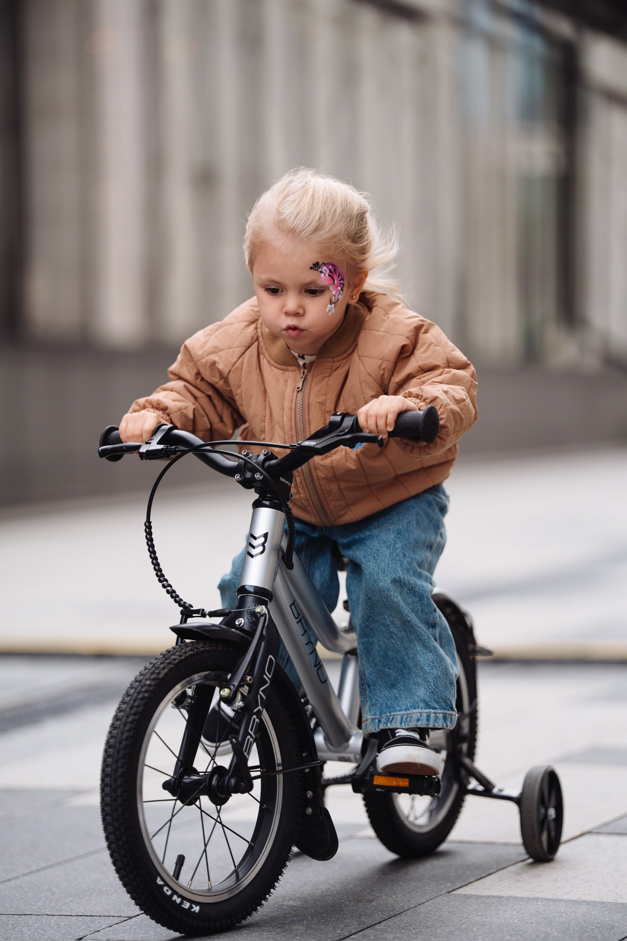 Kids Day 2026. Рекламный фотограф Москва — рекламная и бренд-съёмка | Polyakov
