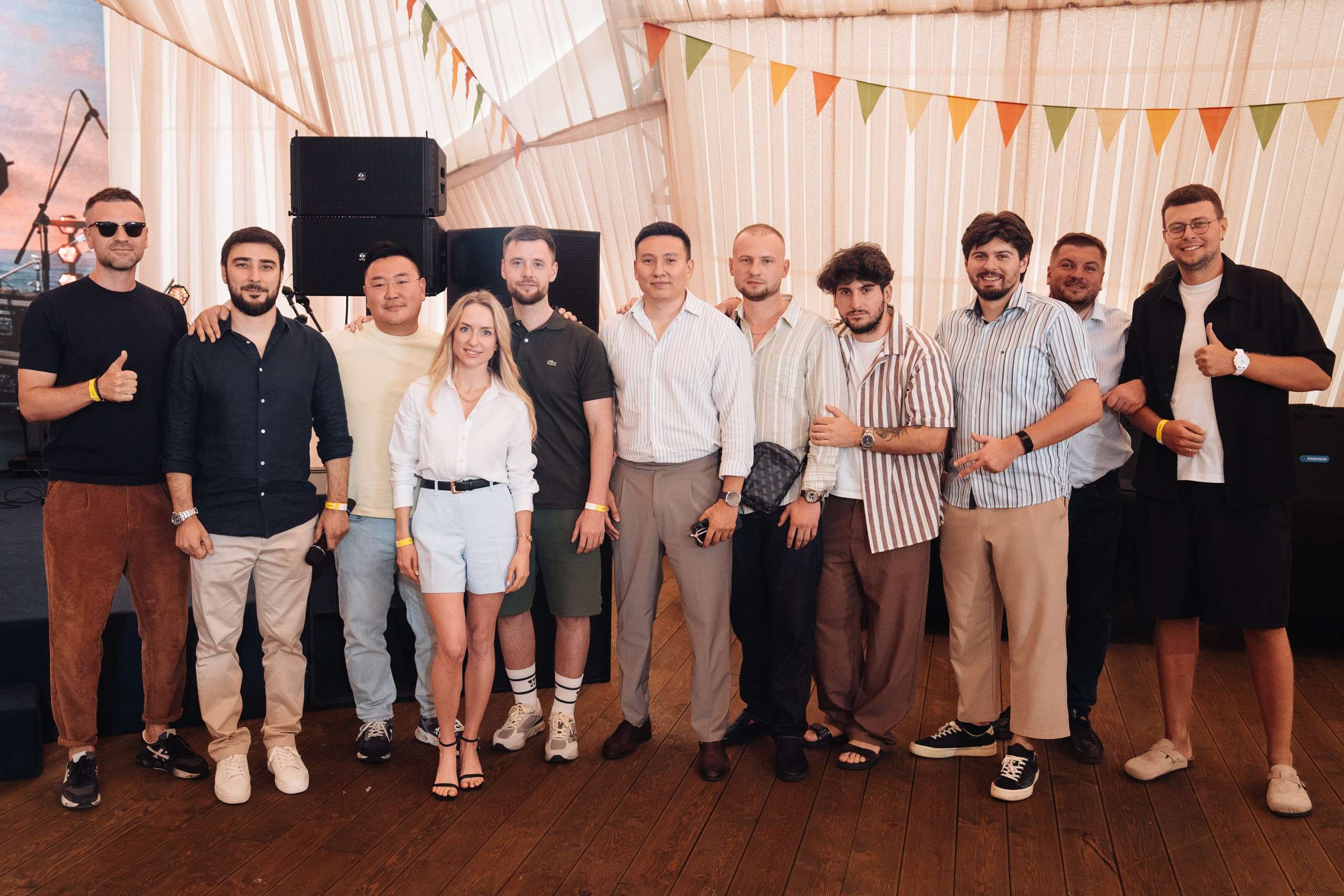 Summer corporate. Рекламный фотограф Москва — рекламная и бренд-съёмка | Polyakov