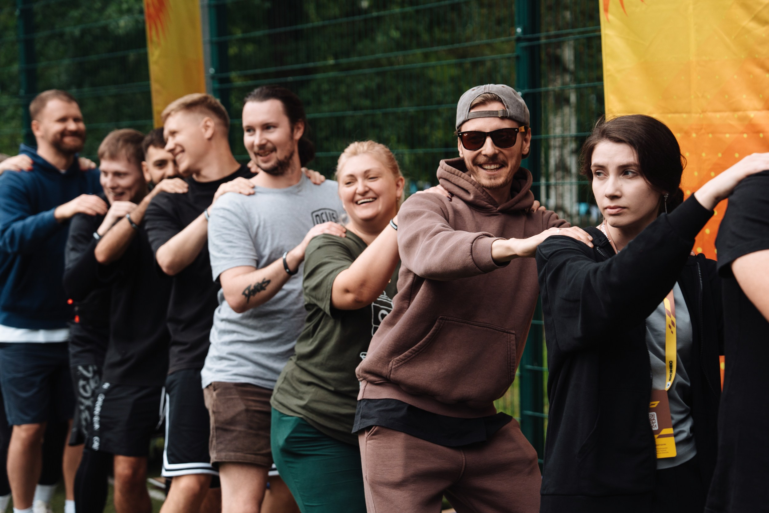 Summer corporate. Рекламный фотограф Москва — рекламная и бренд-съёмка | Polyakov