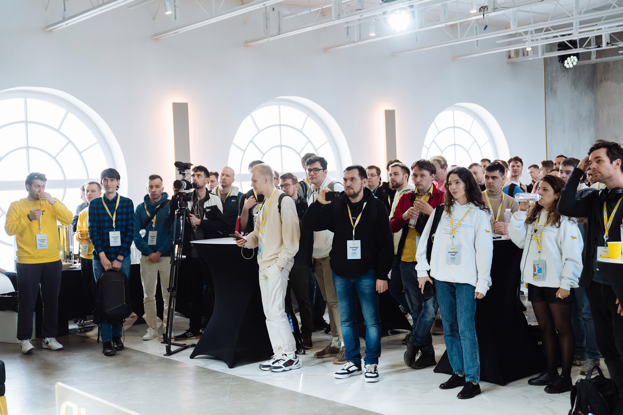 Tinkoff Solution Club. Рекламный фотограф Москва — рекламная и бренд-съёмка | Polyakov