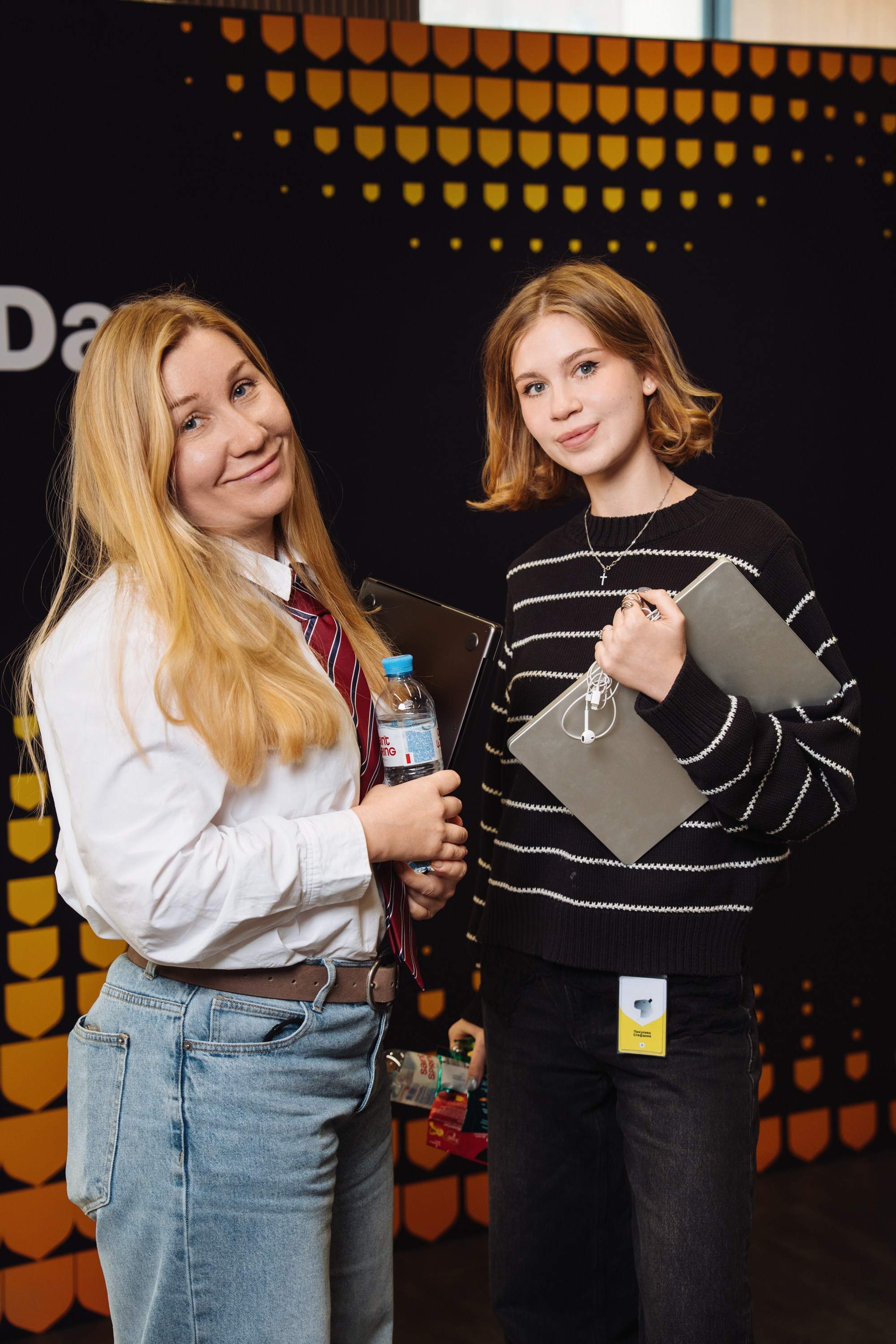 B2B Tech Day. Рекламный фотограф Москва — рекламная и бренд-съёмка | Polyakov