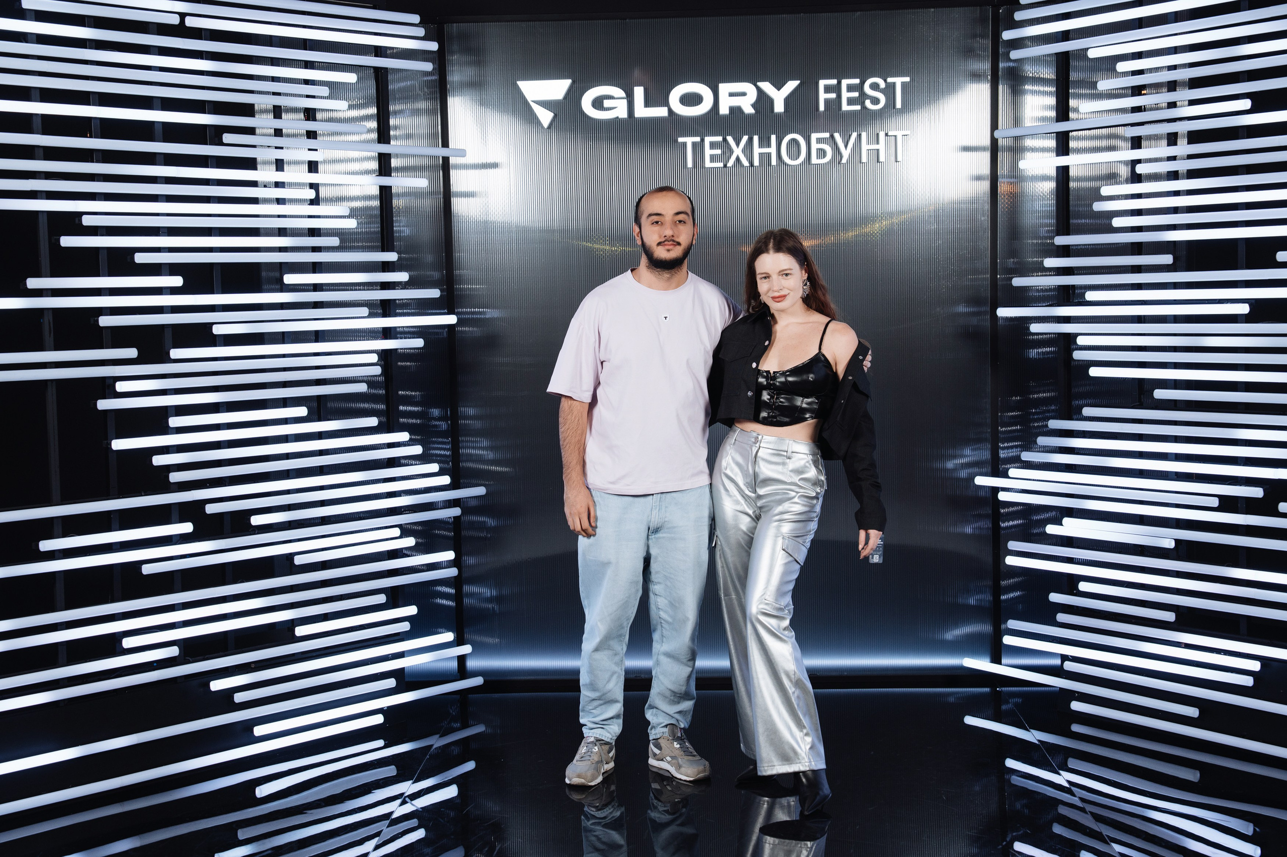 Glory 2025. Рекламный фотограф Москва — рекламная и бренд-съёмка | Polyakov