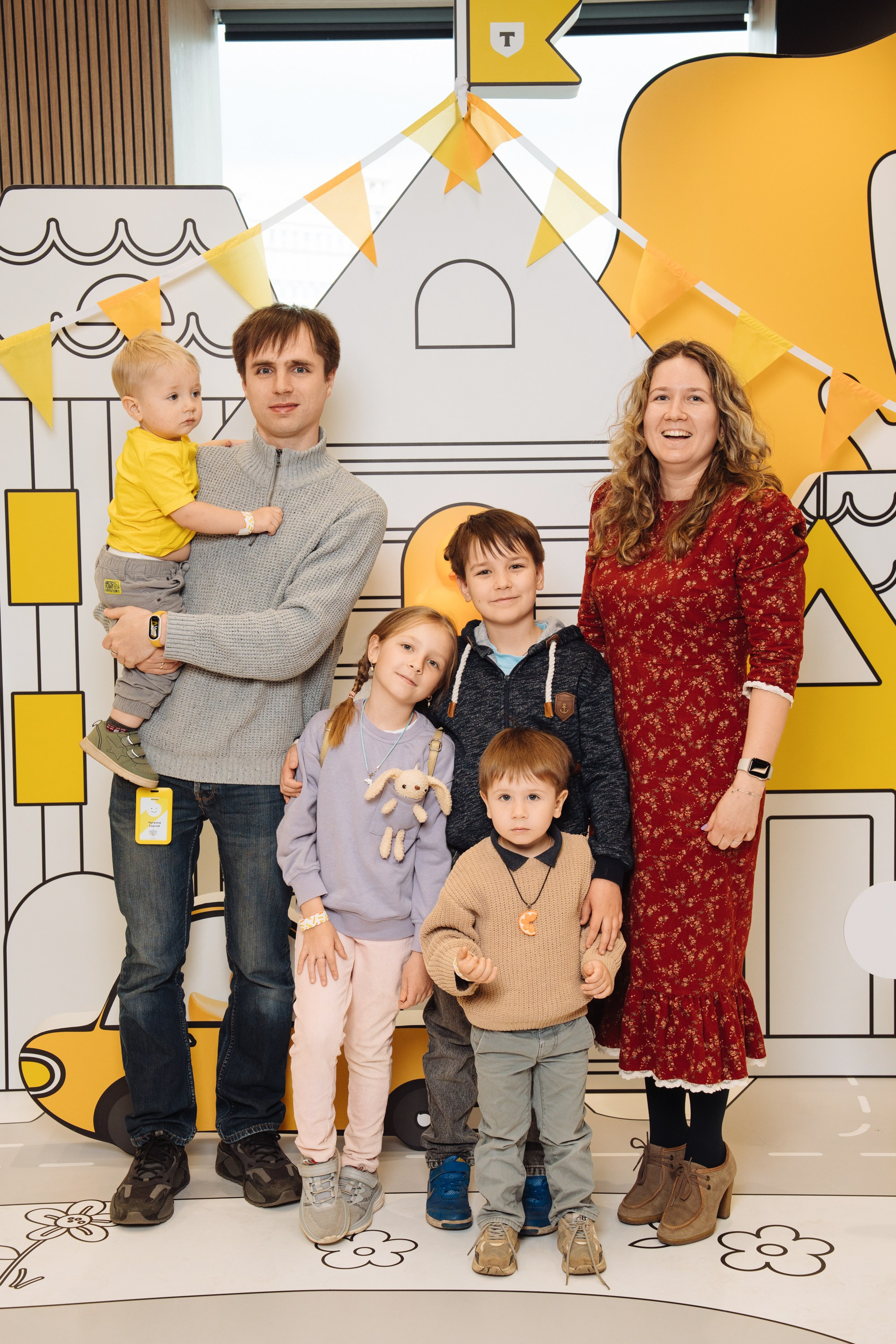 Kids Day 2026. Рекламный фотограф Москва — рекламная и бренд-съёмка | Polyakov