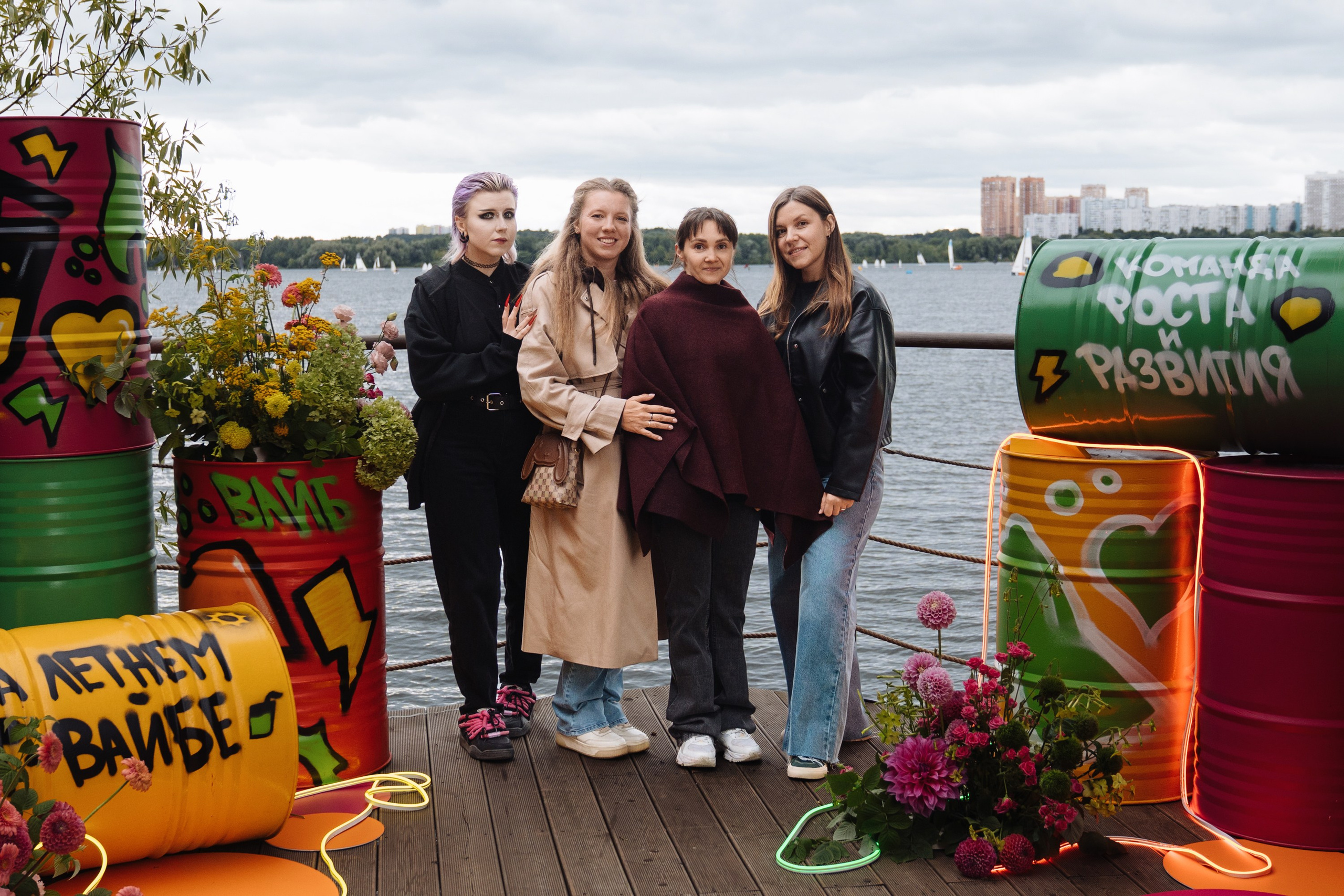 Корпоратив команды роста и развития. Рекламный фотограф Москва — рекламная и бренд-съёмка | Polyakov