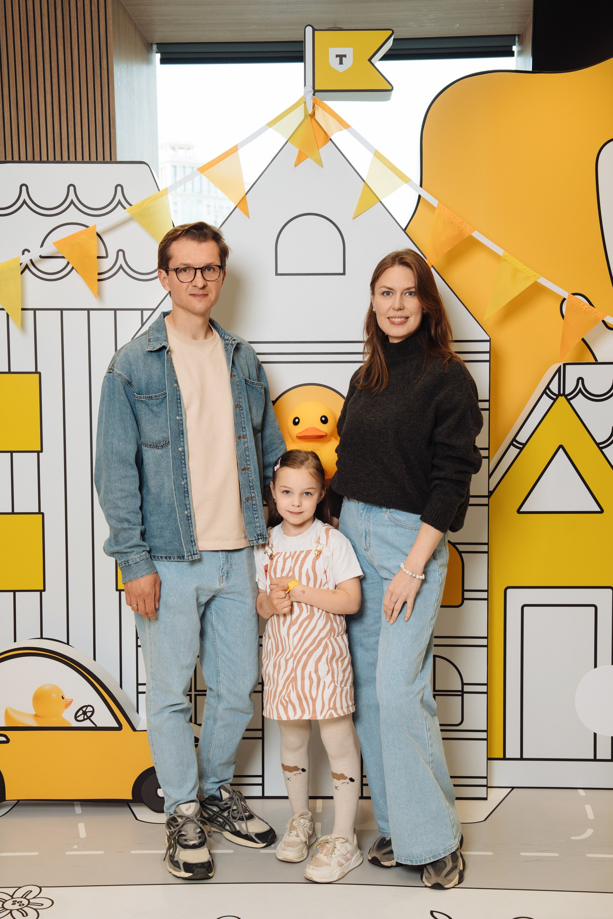 Kids Day 2026. Рекламный фотограф Москва — рекламная и бренд-съёмка | Polyakov