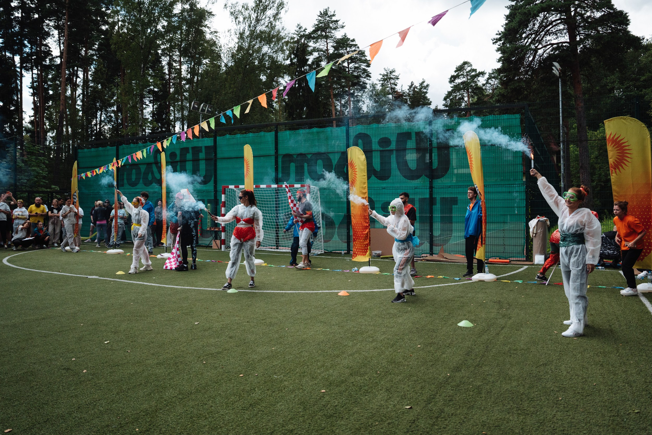 Summer corporate. Рекламный фотограф Москва — рекламная и бренд-съёмка | Polyakov