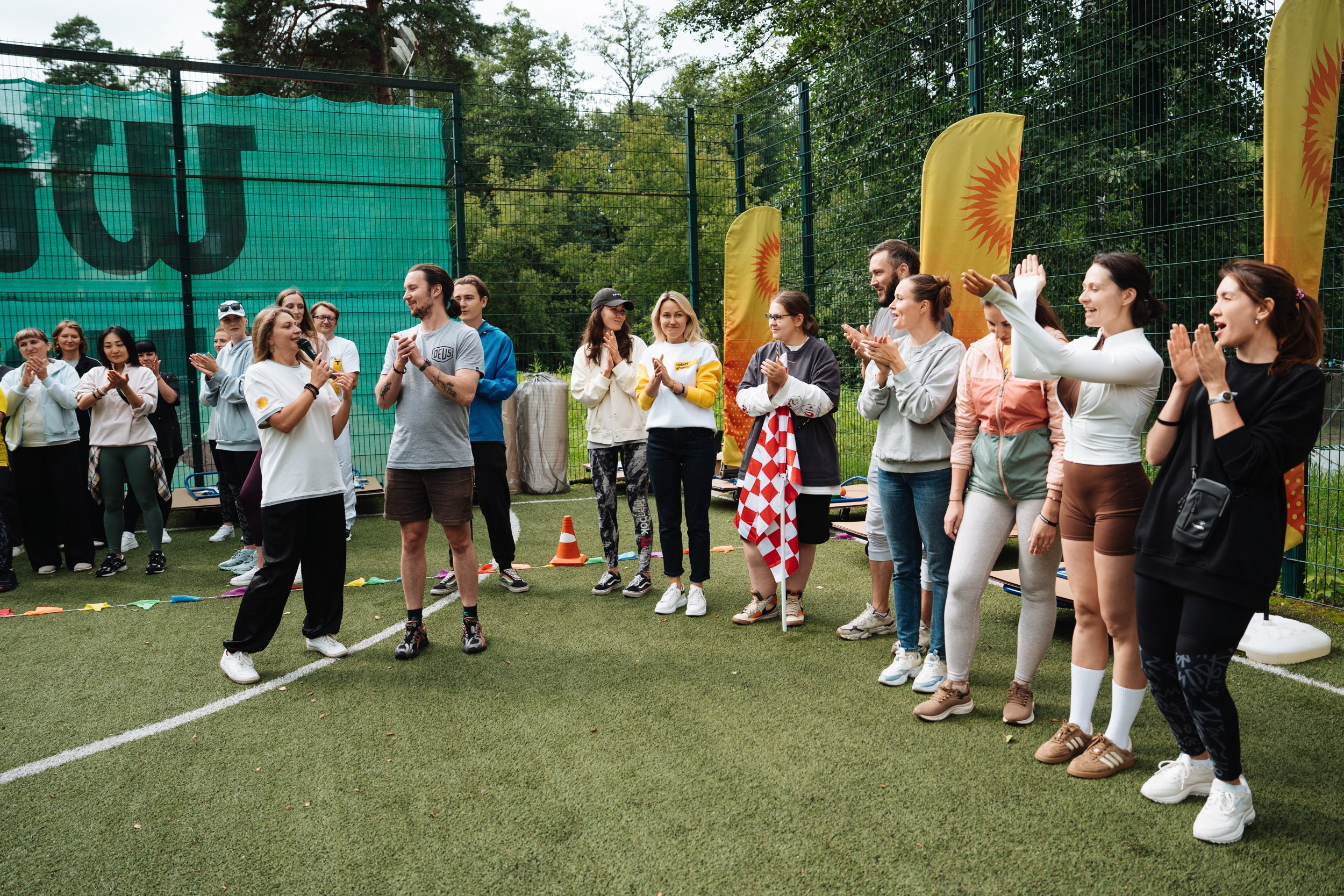 Summer corporate. Рекламный фотограф Москва — рекламная и бренд-съёмка | Polyakov