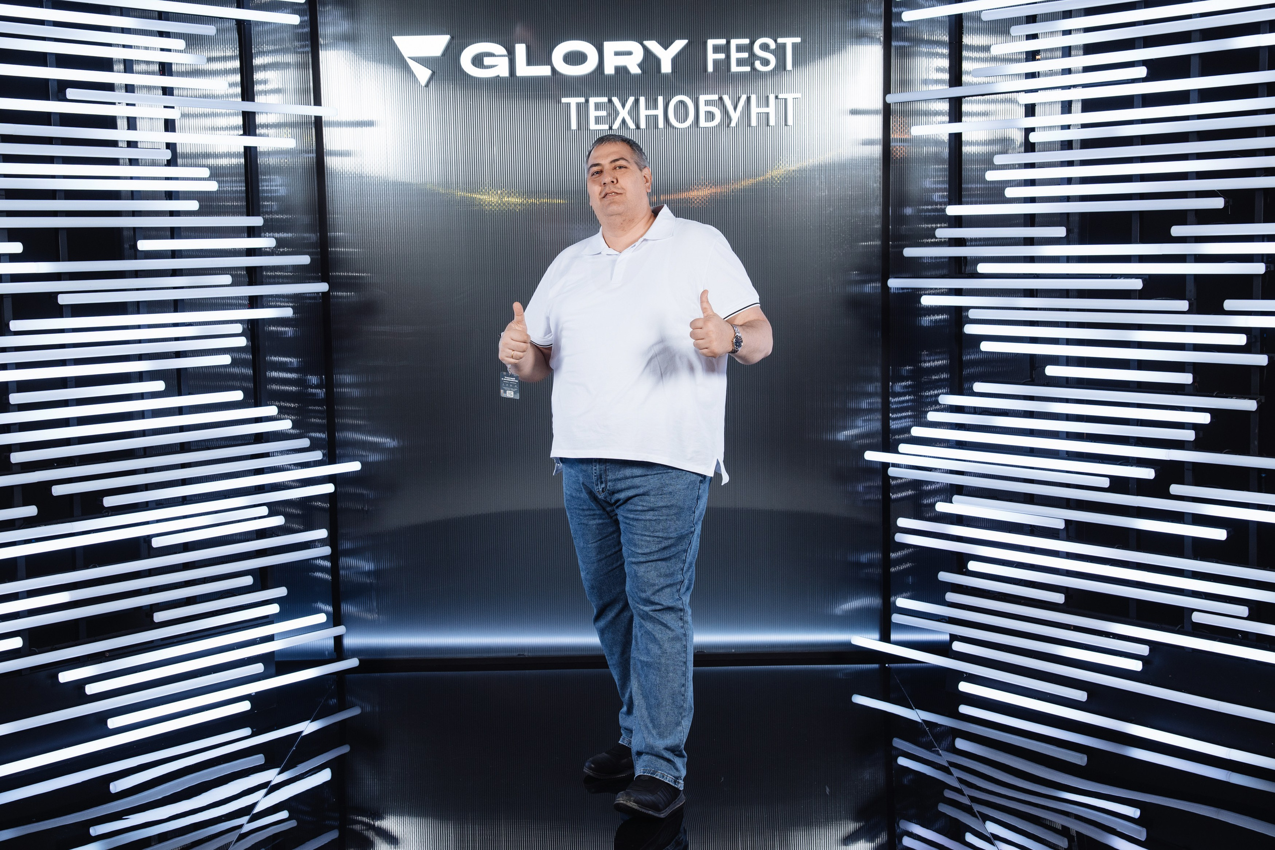 Glory 2025. Рекламный фотограф Москва — рекламная и бренд-съёмка | Polyakov