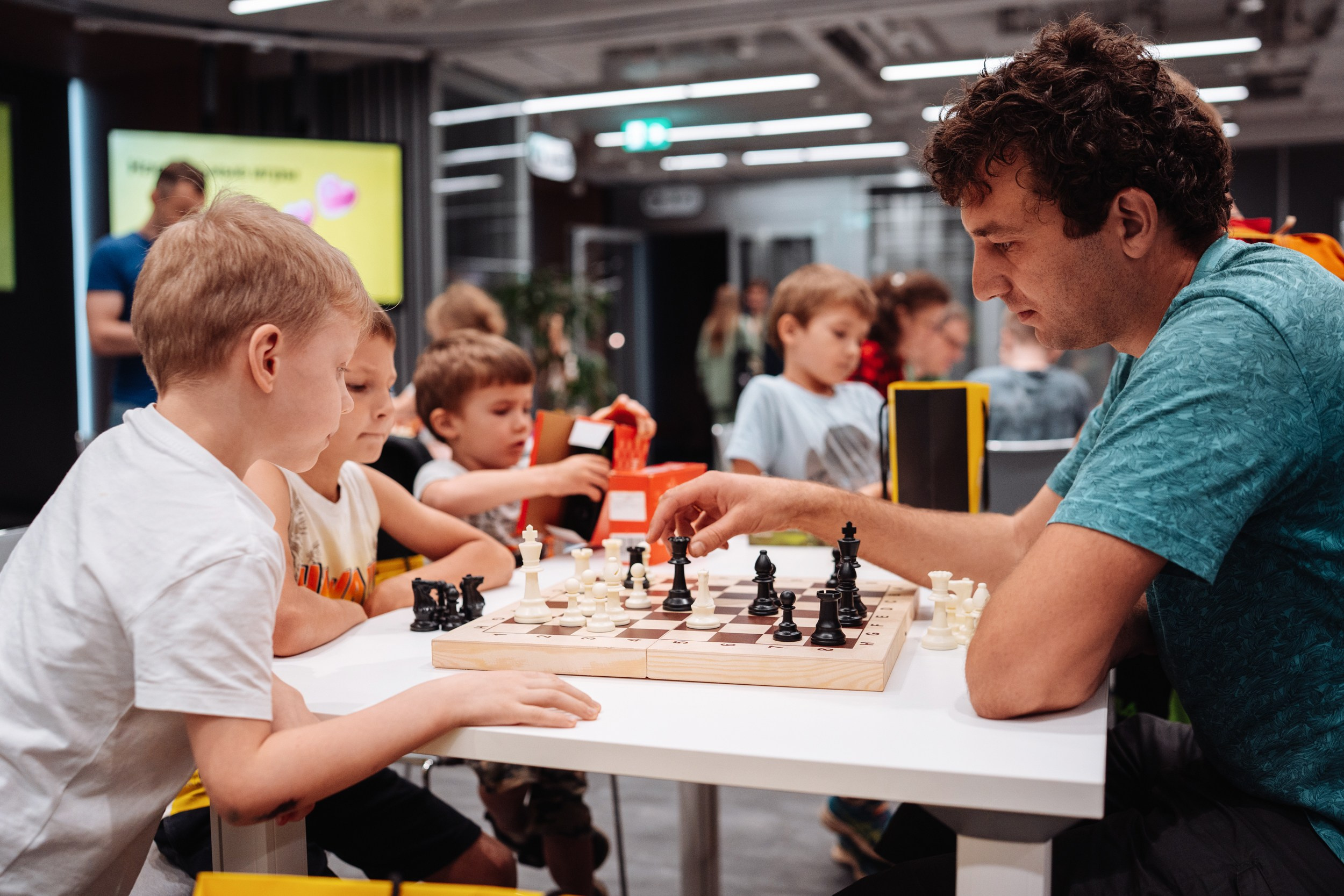 Kids day 2025. Рекламный фотограф Москва — рекламная и бренд-съёмка | Polyakov