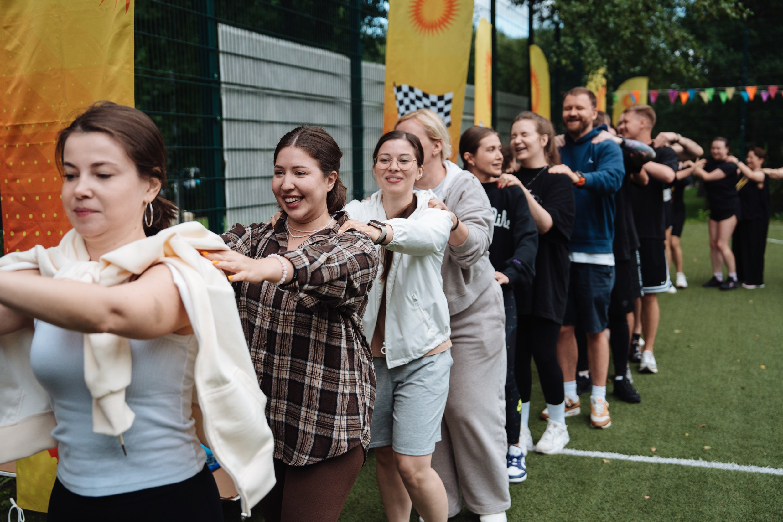 Summer corporate. Рекламный фотограф Москва — рекламная и бренд-съёмка | Polyakov