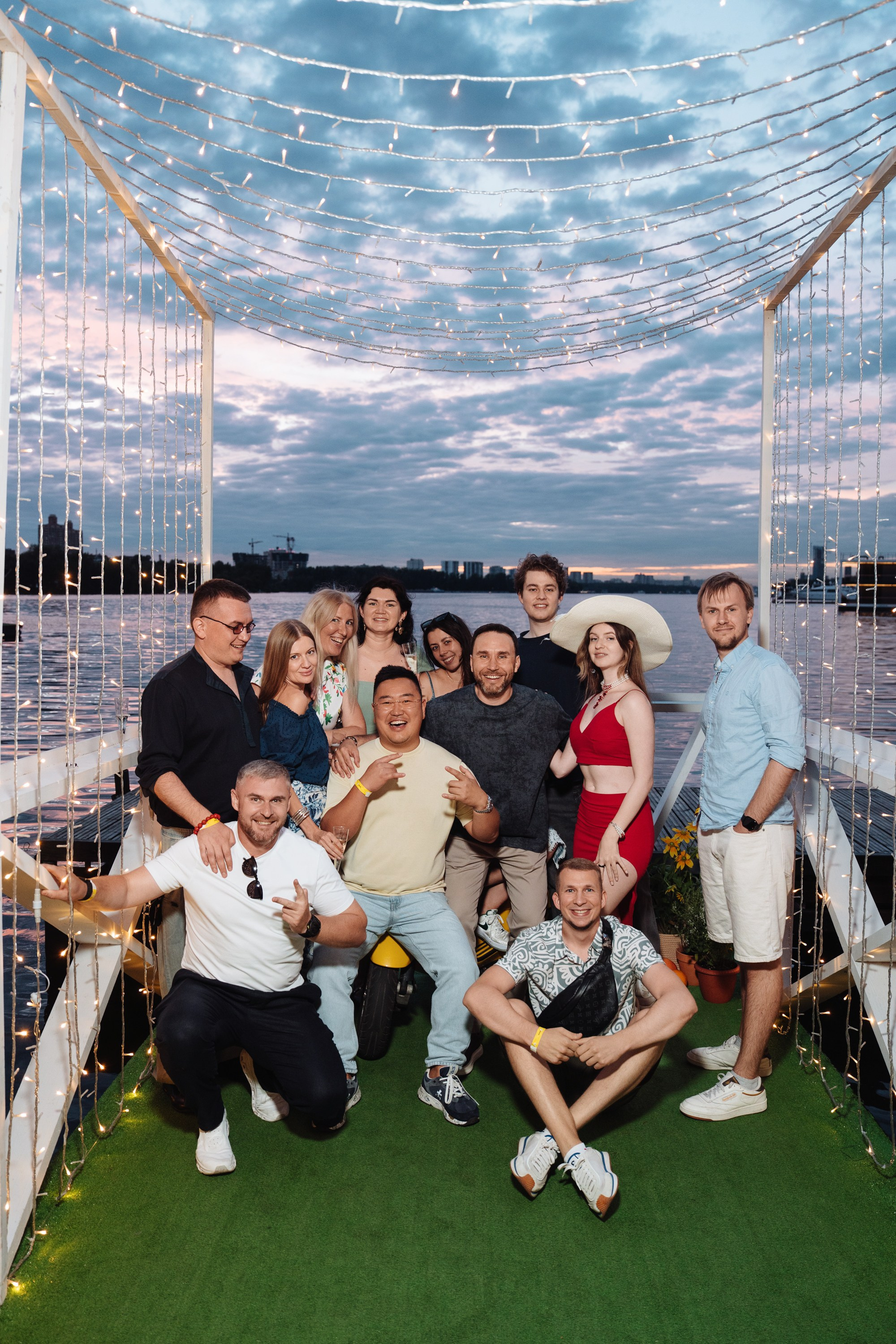 Summer corporate. Рекламный фотограф Москва — рекламная и бренд-съёмка | Polyakov