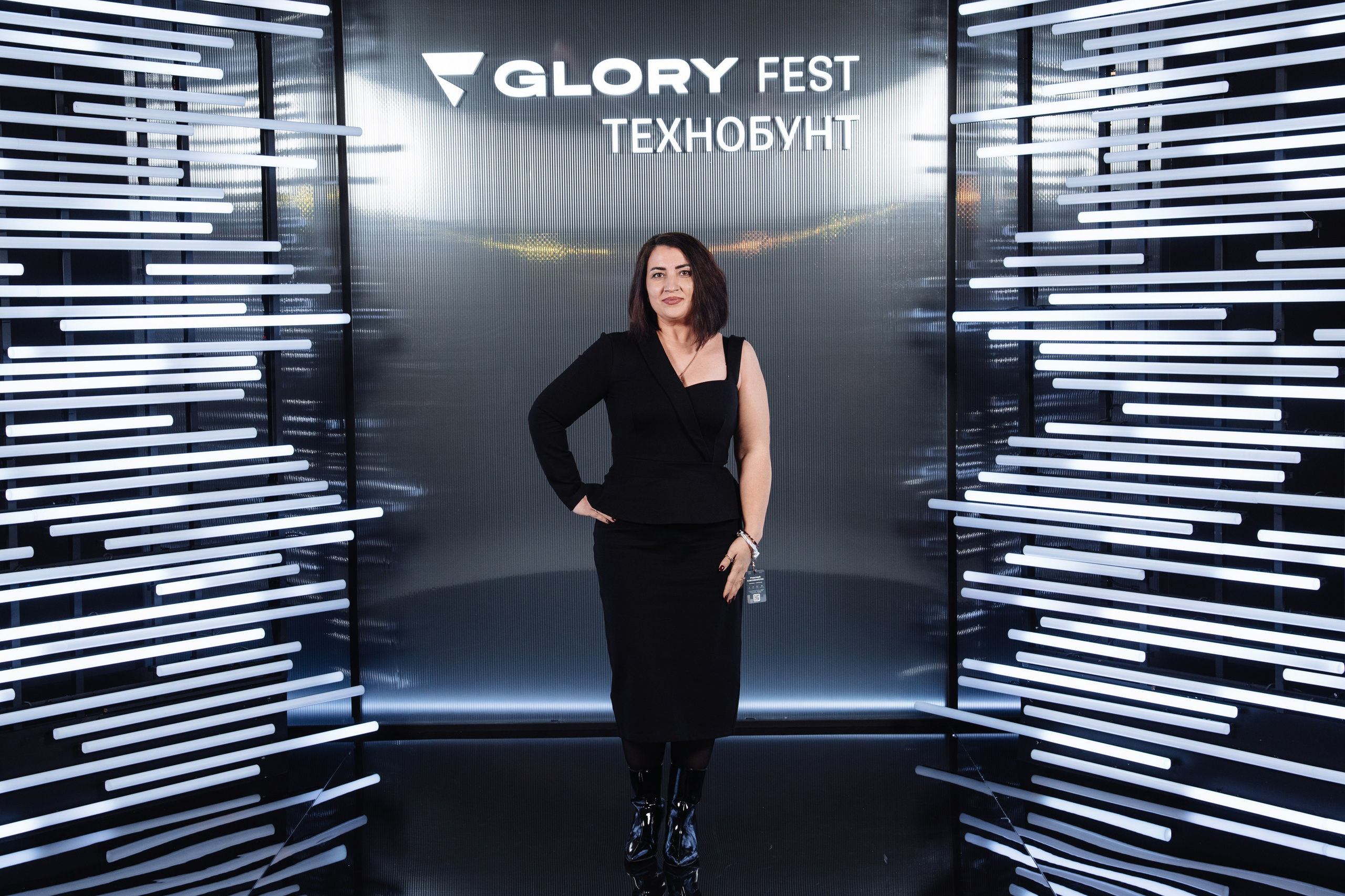 Glory 2025. Рекламный фотограф Москва — рекламная и бренд-съёмка | Polyakov