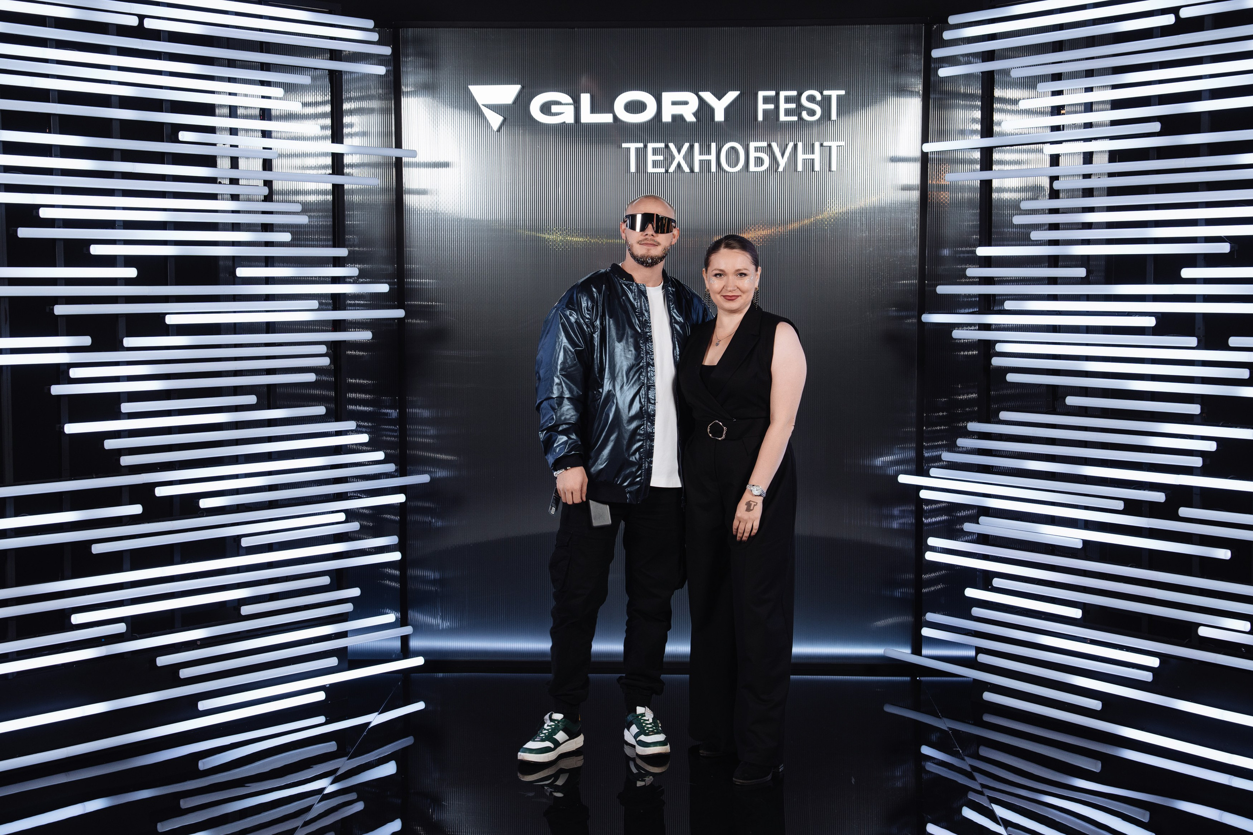 Glory 2025. Рекламный фотограф Москва — рекламная и бренд-съёмка | Polyakov