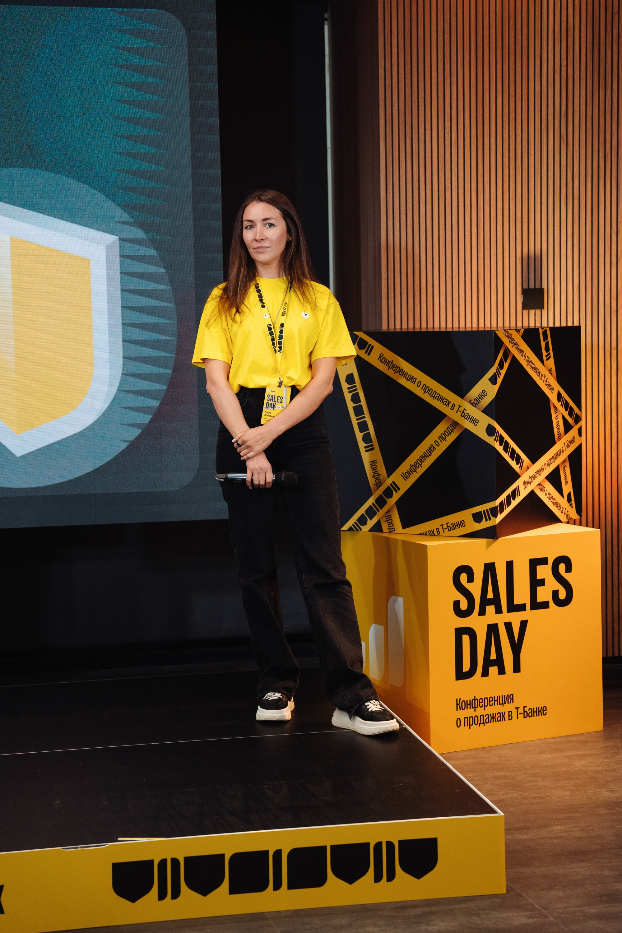 Sales day 2025. Рекламный фотограф Москва — рекламная и бренд-съёмка | Polyakov