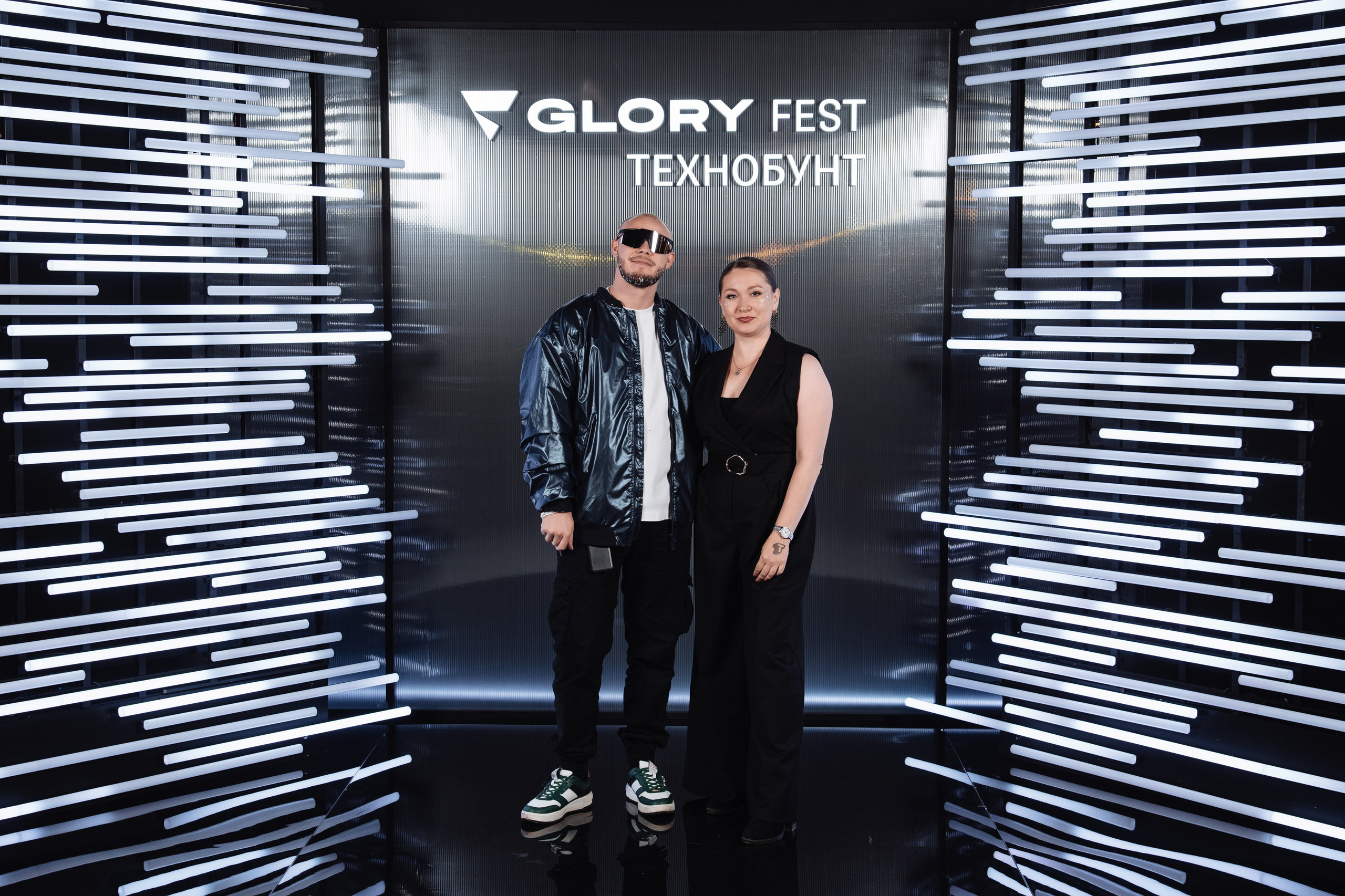 Glory 2025. Рекламный фотограф Москва — рекламная и бренд-съёмка | Polyakov