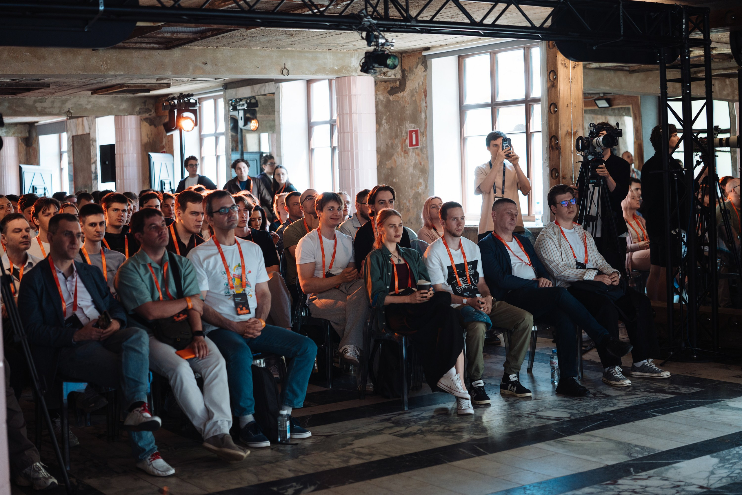 Turbo ML conf 2026. Рекламный фотограф Москва — рекламная и бренд-съёмка | Polyakov