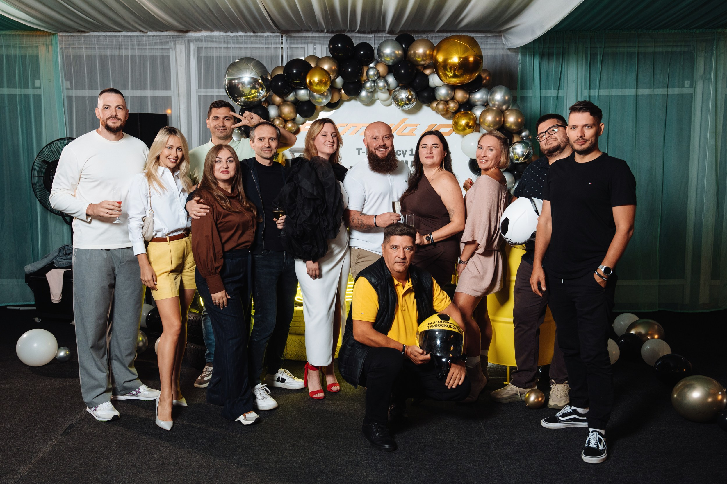 Summer corporate. Рекламный фотограф Москва — рекламная и бренд-съёмка | Polyakov