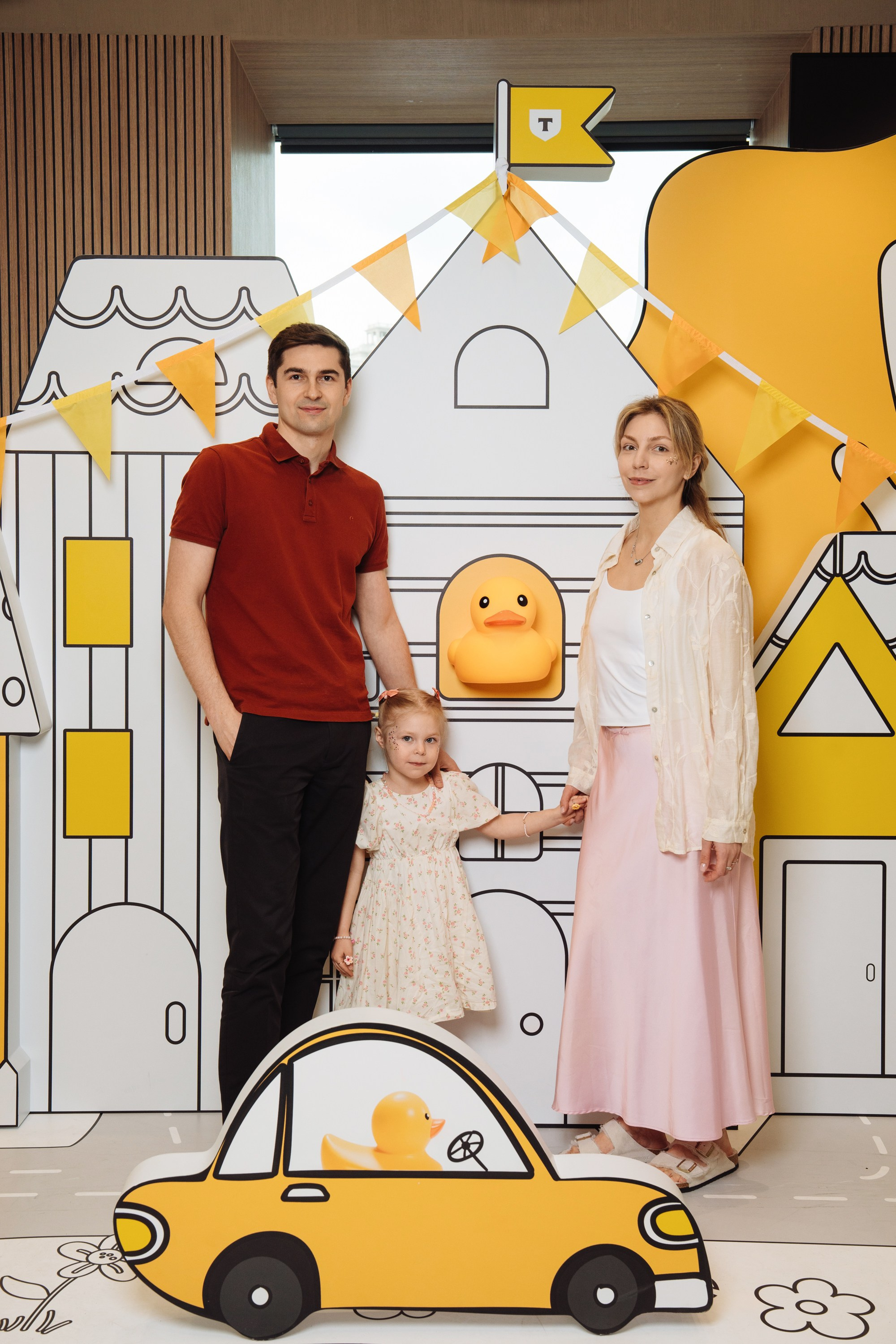 Kids Day 2026. Рекламный фотограф Москва — рекламная и бренд-съёмка | Polyakov