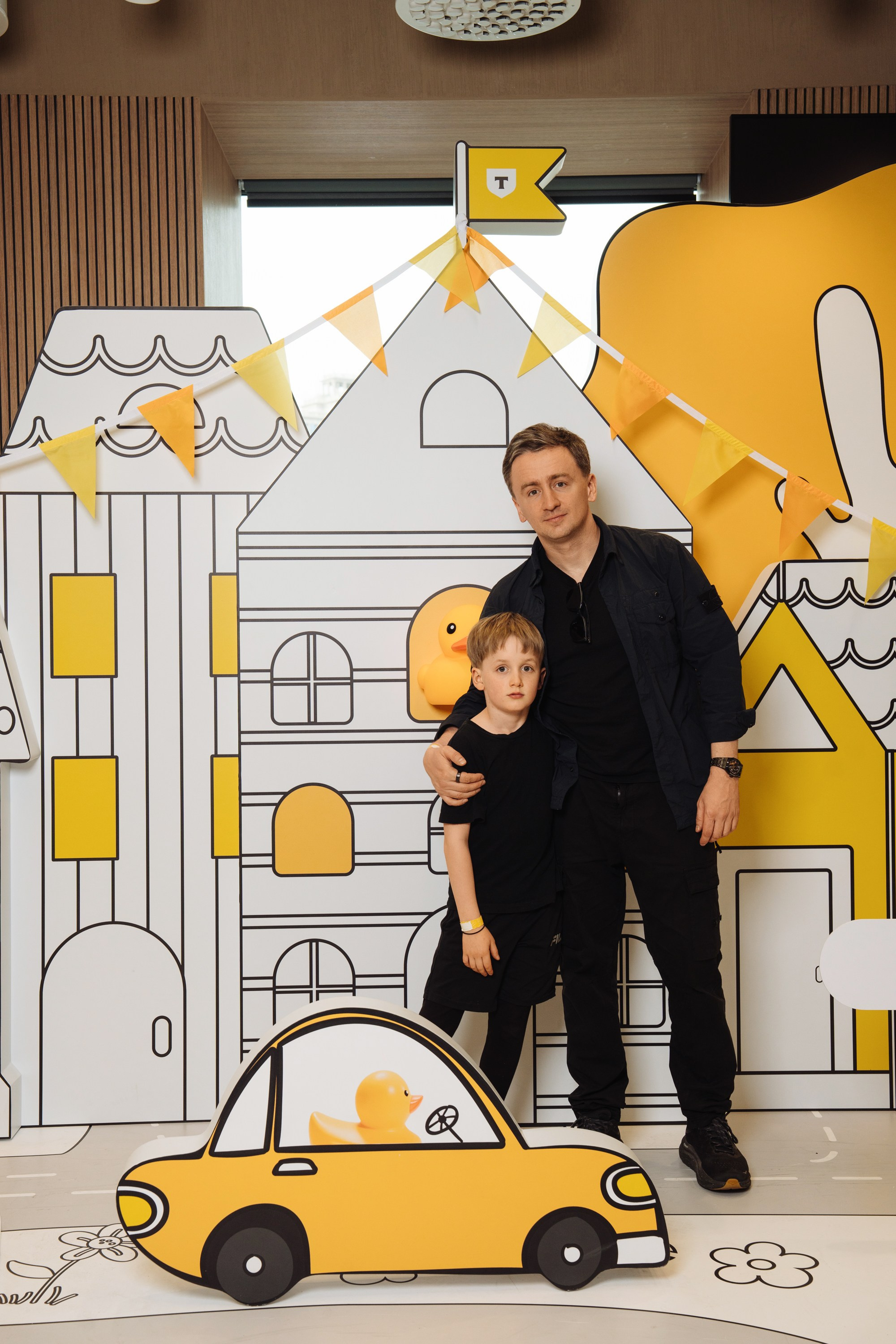Kids Day 2026. Рекламный фотограф Москва — рекламная и бренд-съёмка | Polyakov