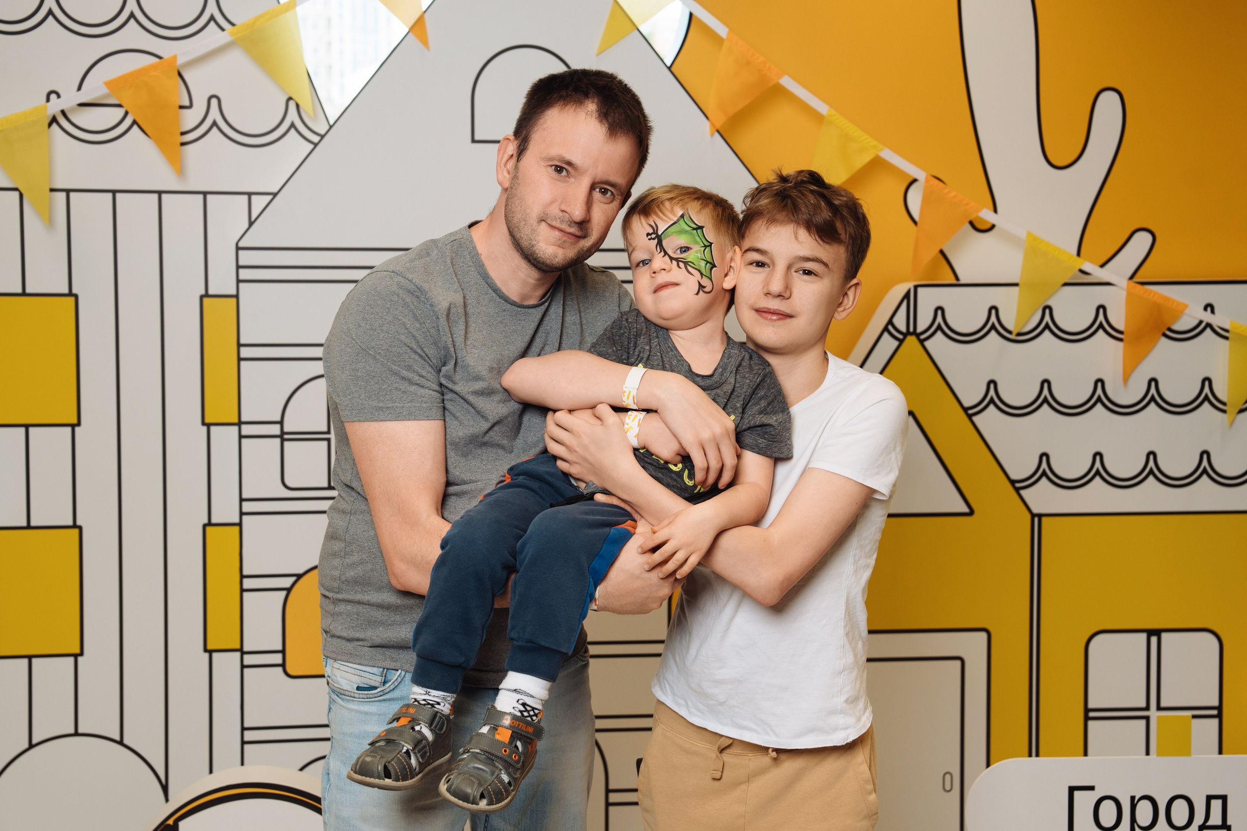 Kids Day 2026. Рекламный фотограф Москва — рекламная и бренд-съёмка | Polyakov