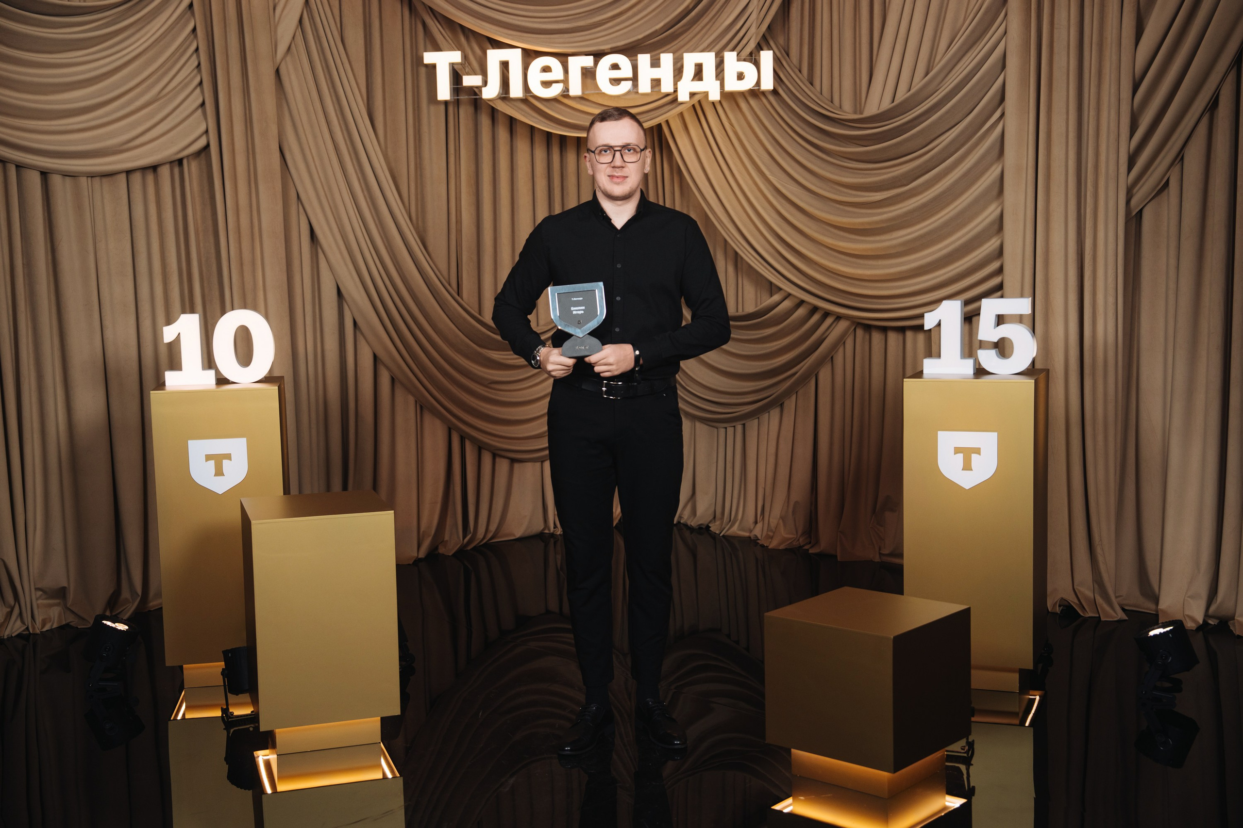 Т-Легенды 2025. Рекламный фотограф Москва — рекламная и бренд-съёмка | Polyakov