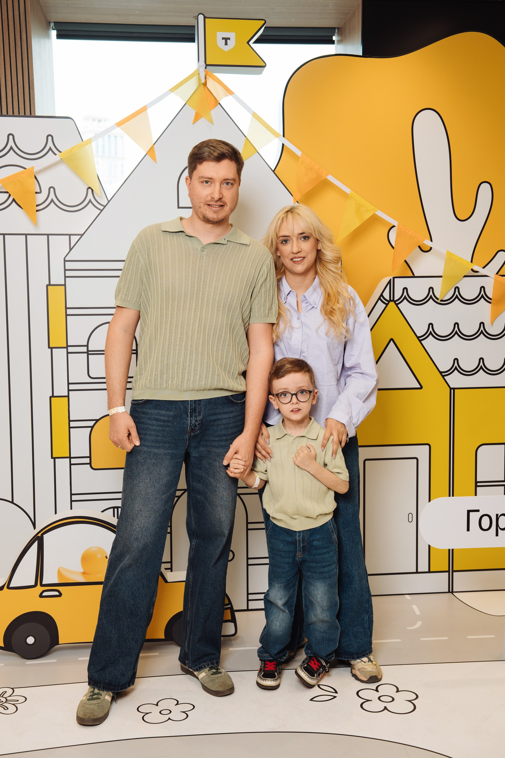 Kids Day 2026. Рекламный фотограф Москва — рекламная и бренд-съёмка | Polyakov