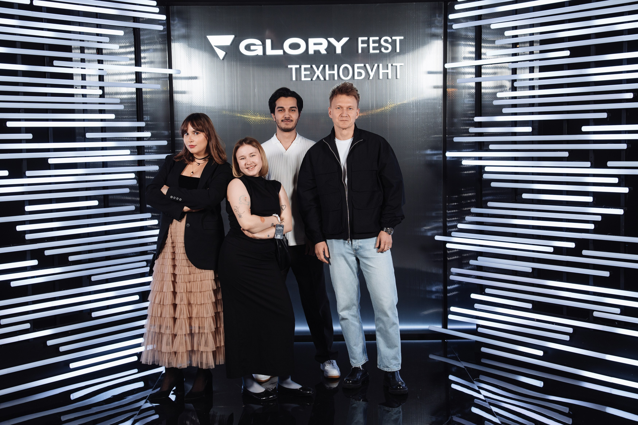 Glory 2025. Рекламный фотограф Москва — рекламная и бренд-съёмка | Polyakov