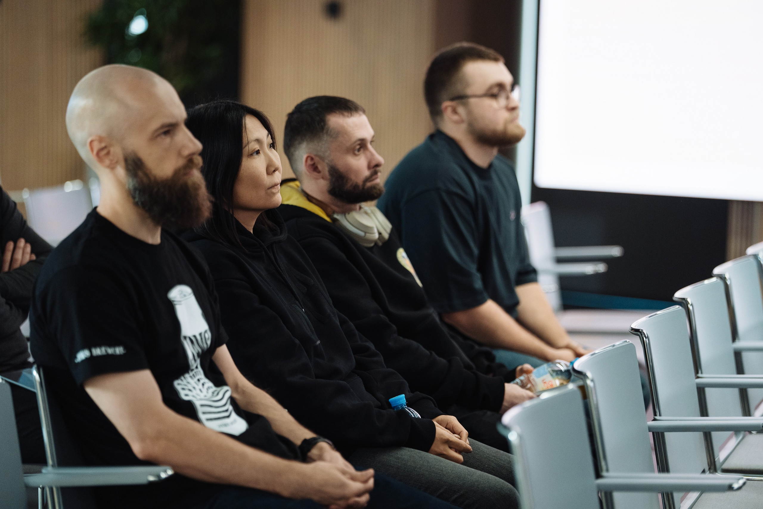 B2B Tech Day. Рекламный фотограф Москва — рекламная и бренд-съёмка | Polyakov