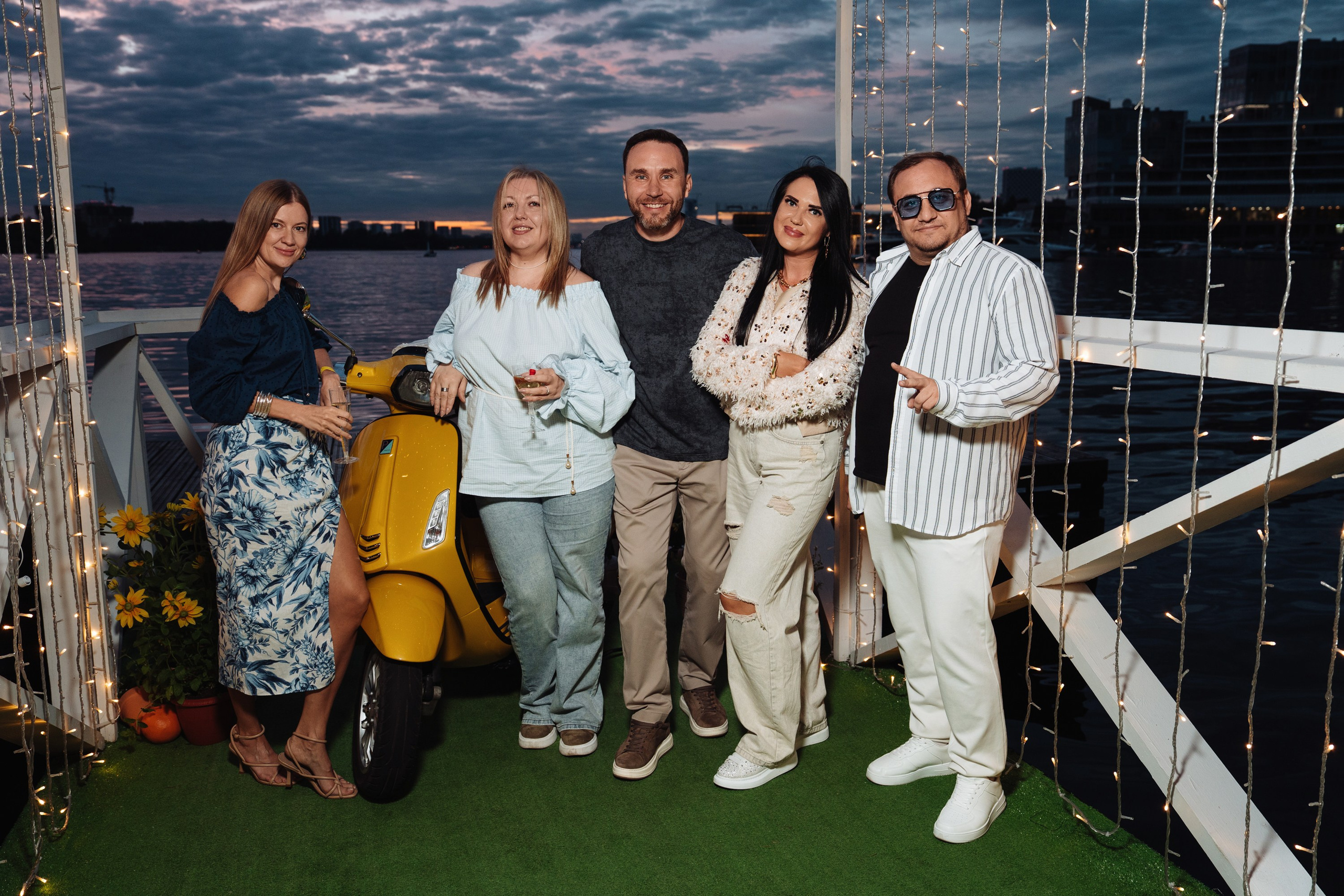 Summer corporate. Рекламный фотограф Москва — рекламная и бренд-съёмка | Polyakov