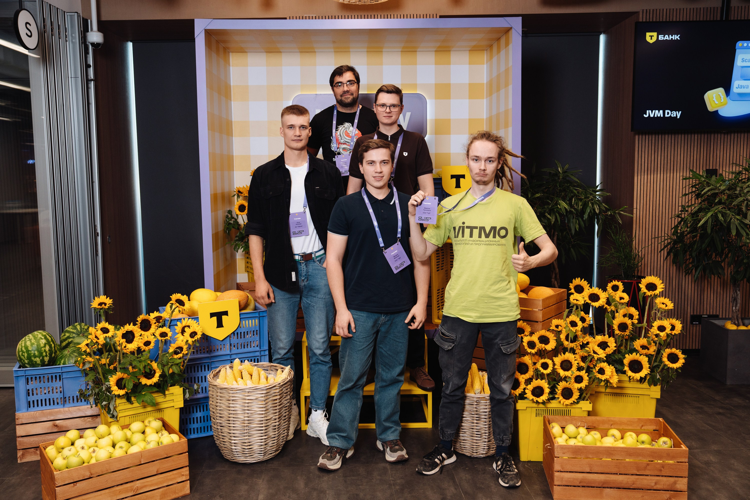 JVM Day 2025. Рекламный фотограф Москва — рекламная и бренд-съёмка | Polyakov