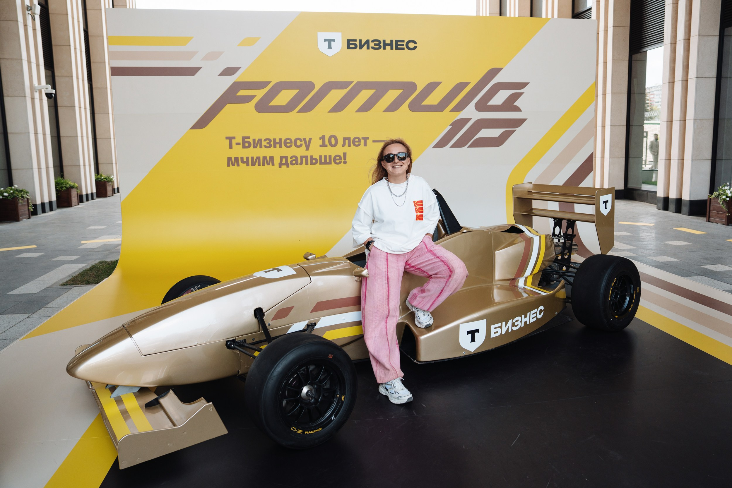 Formula 10. Рекламный фотограф Москва — рекламная и бренд-съёмка | Polyakov