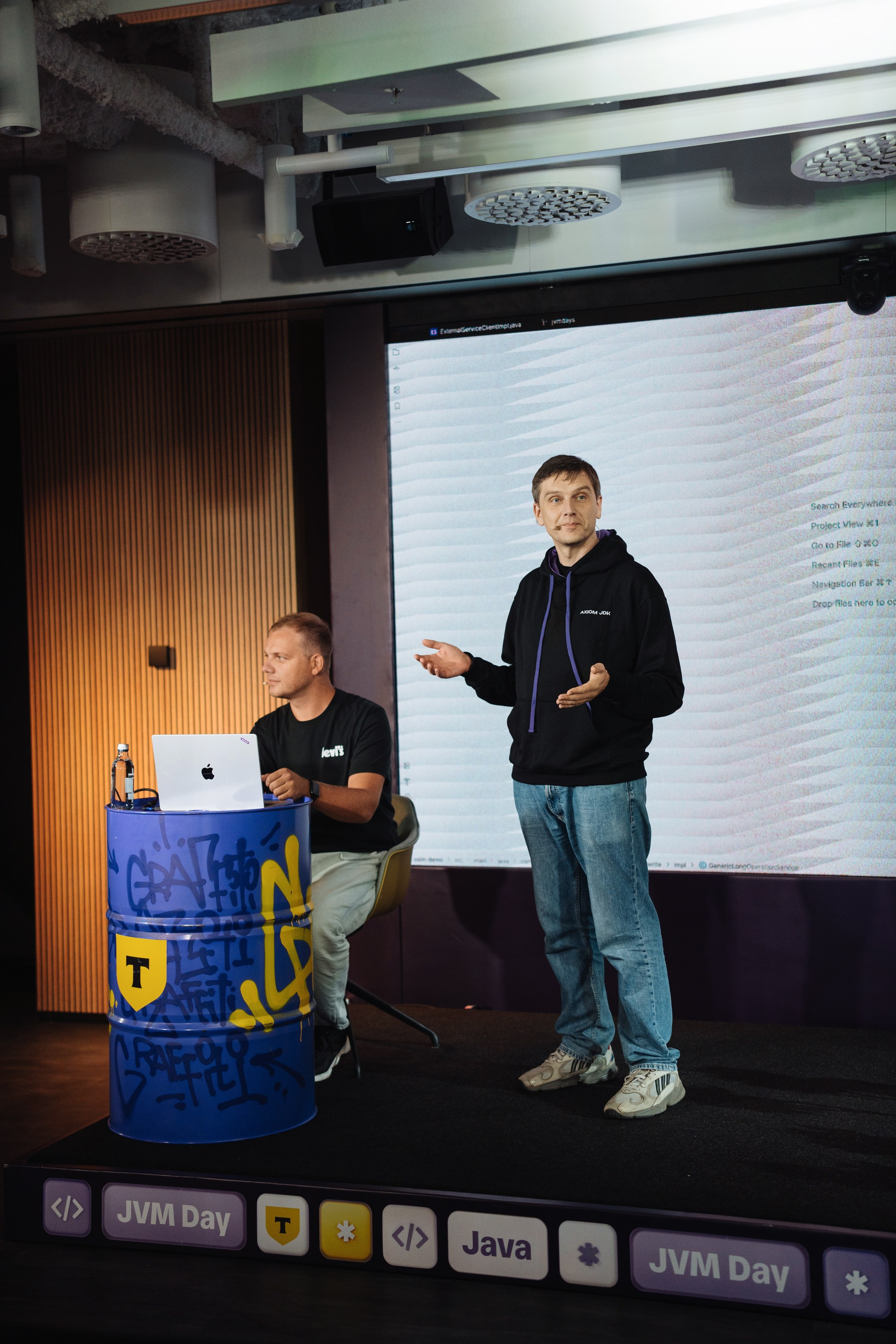 JVM Day 2025. Рекламный фотограф Москва — рекламная и бренд-съёмка | Polyakov