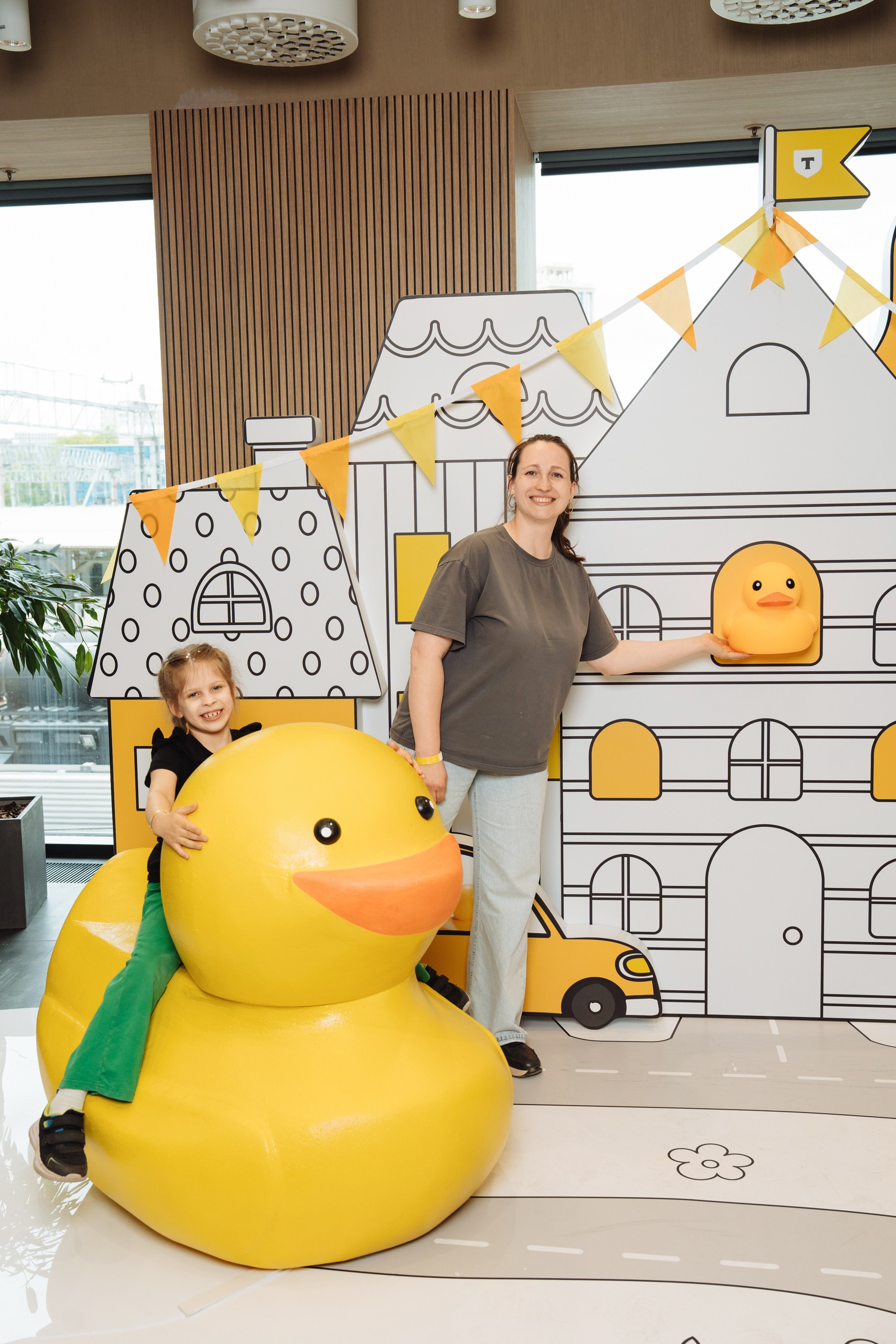 Kids Day 2026. Рекламный фотограф Москва — рекламная и бренд-съёмка | Polyakov