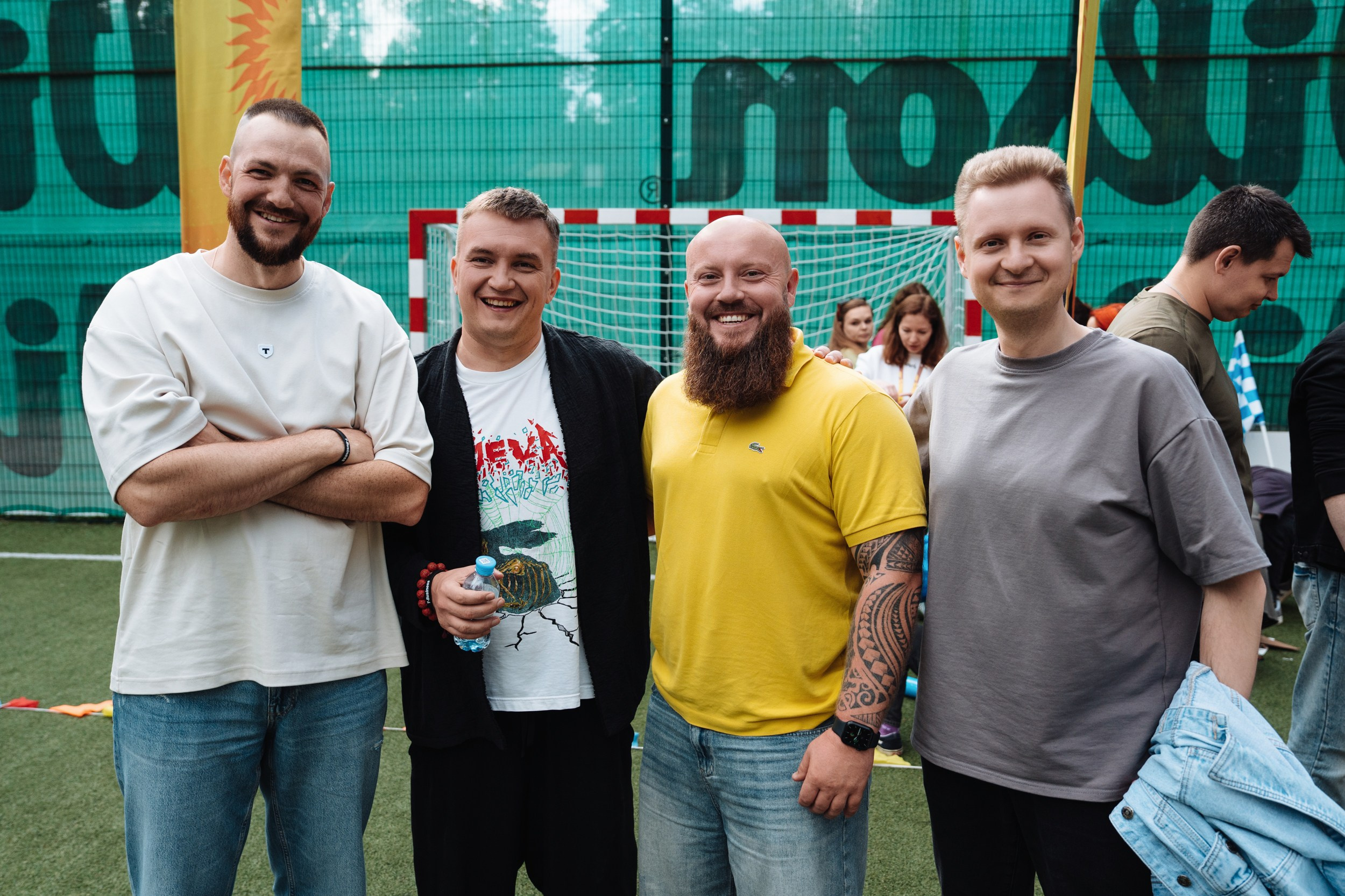 Summer corporate. Рекламный фотограф Москва — рекламная и бренд-съёмка | Polyakov