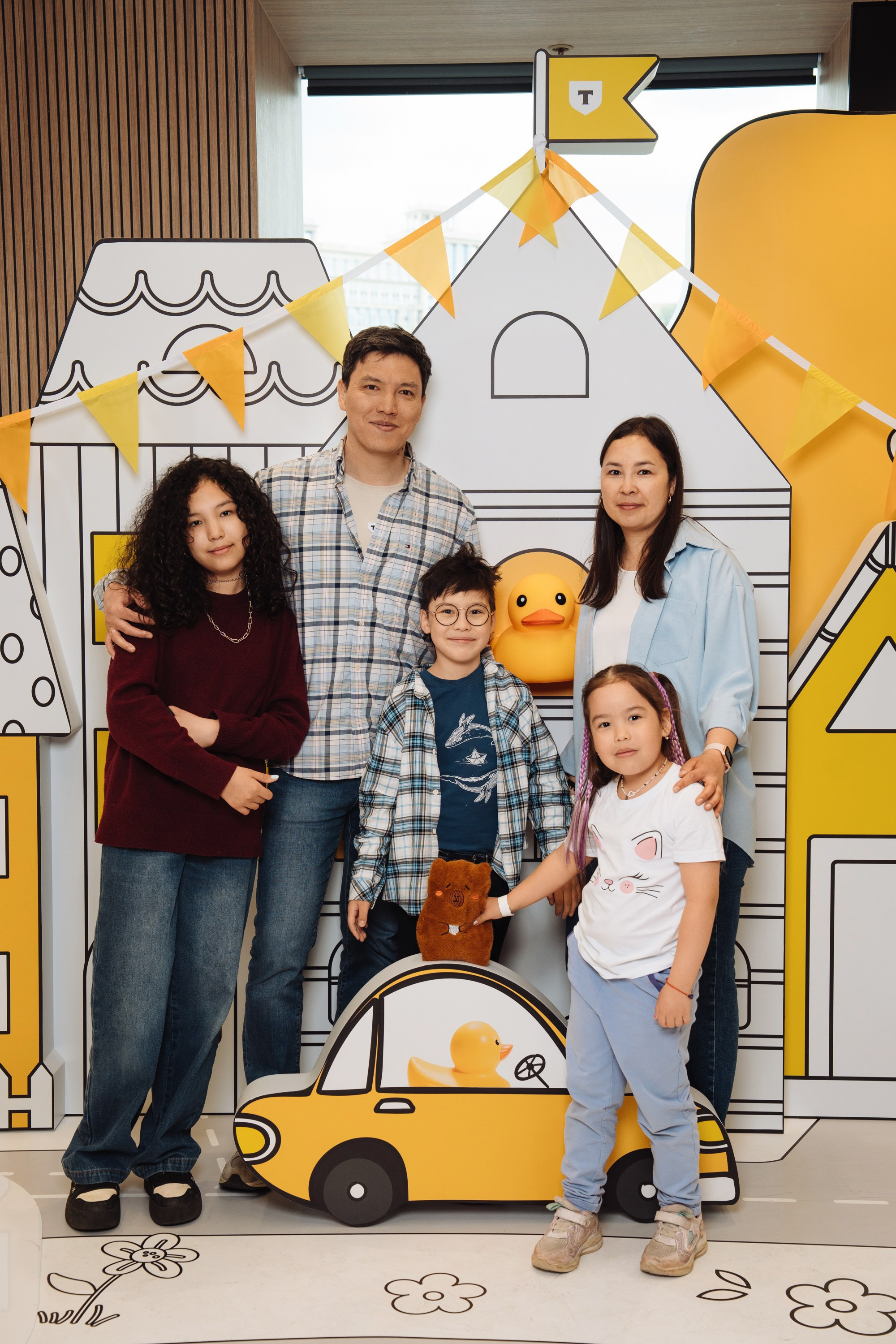 Kids Day 2026. Рекламный фотограф Москва — рекламная и бренд-съёмка | Polyakov
