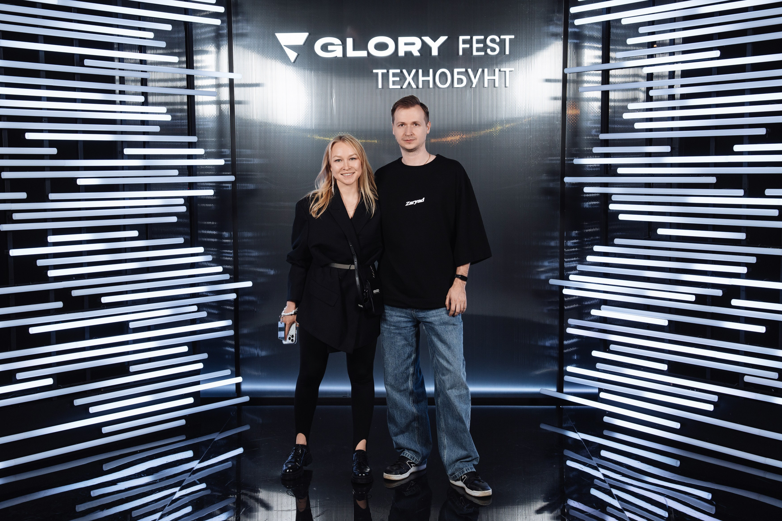 Glory 2025. Рекламный фотограф Москва — рекламная и бренд-съёмка | Polyakov