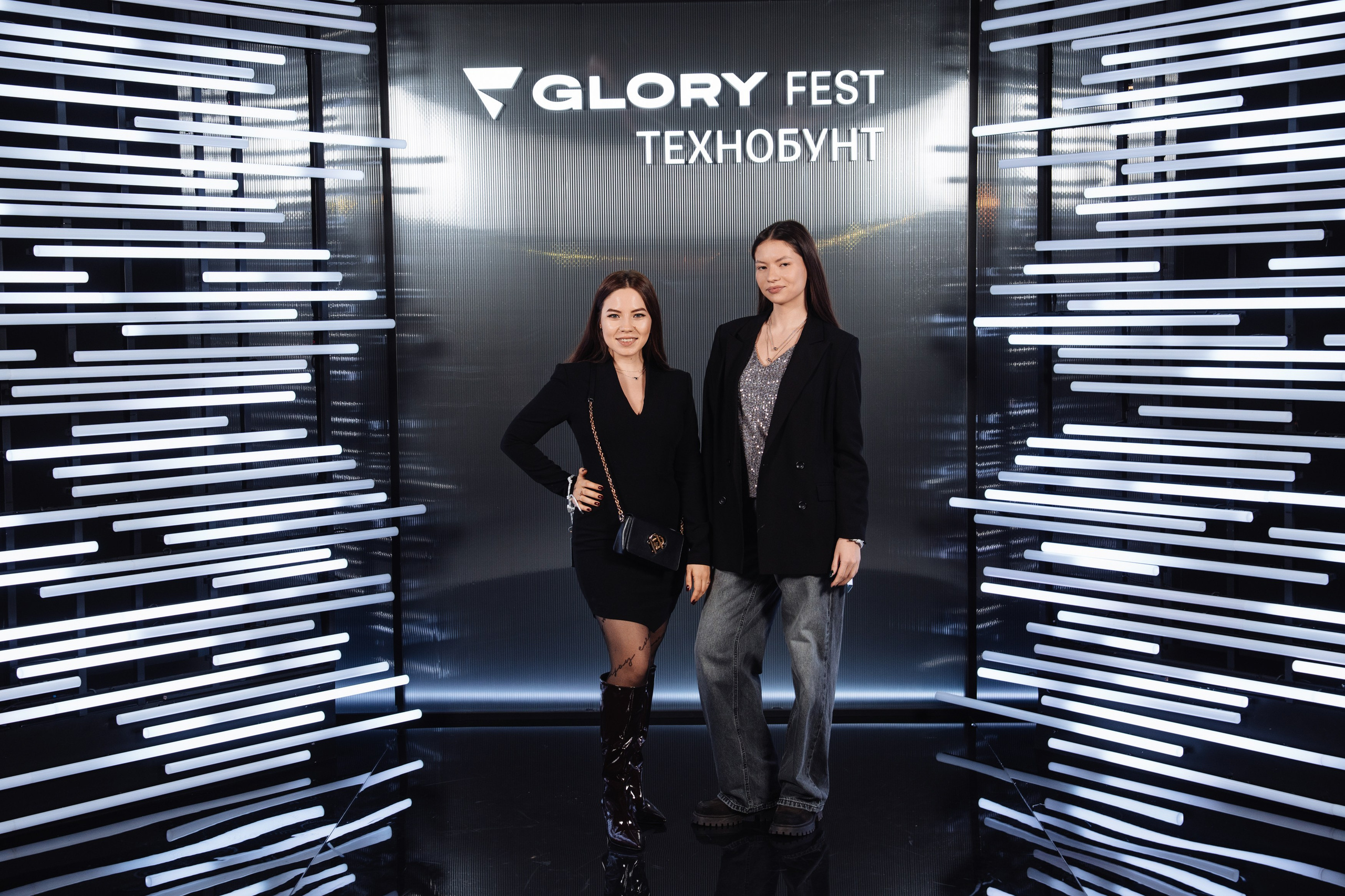 Glory 2025. Рекламный фотограф Москва — рекламная и бренд-съёмка | Polyakov