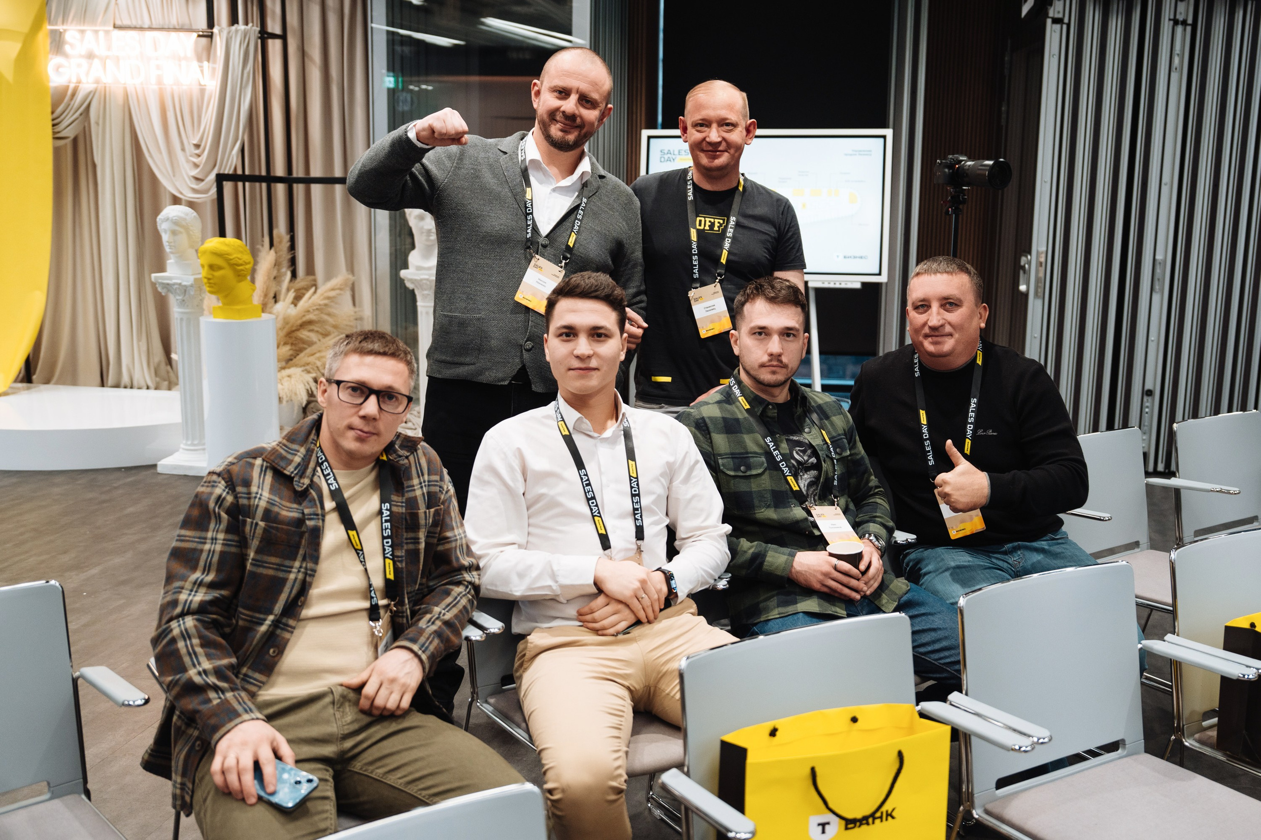 Sales day grand final. Рекламный фотограф Москва — рекламная и бренд-съёмка | Polyakov