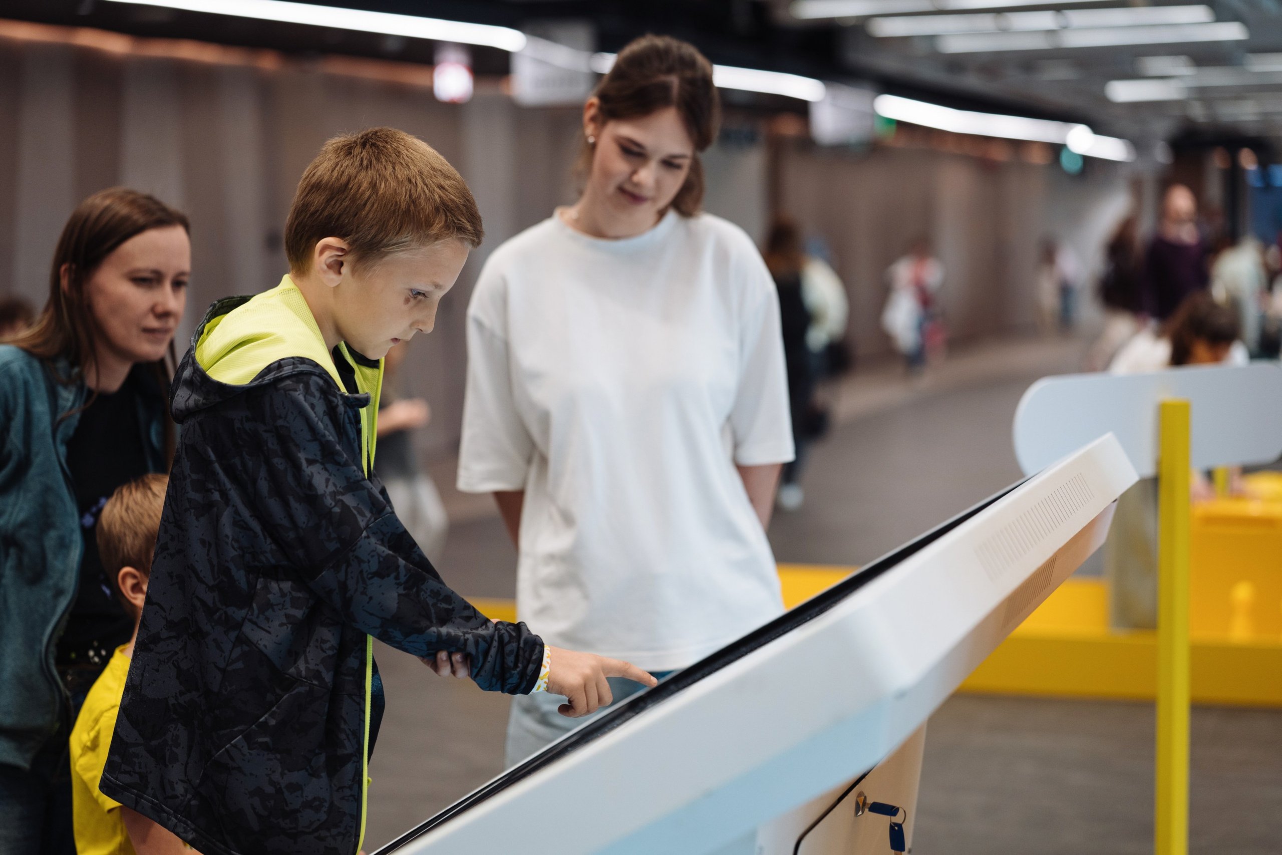Kids Day 2026. Рекламный фотограф Москва — рекламная и бренд-съёмка | Polyakov
