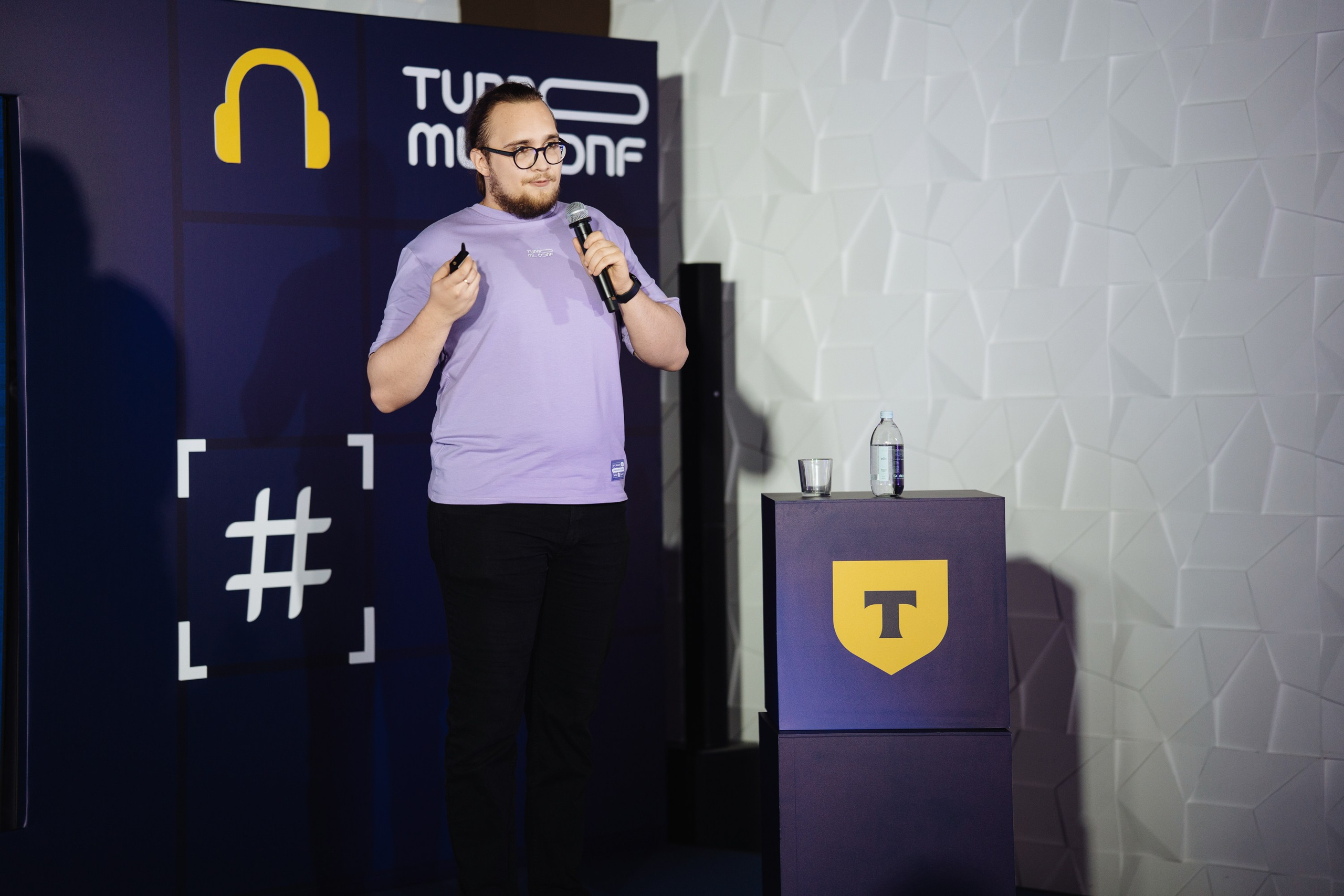 Turbo ML conf 2025. Рекламный фотограф Москва — рекламная и бренд-съёмка | Polyakov