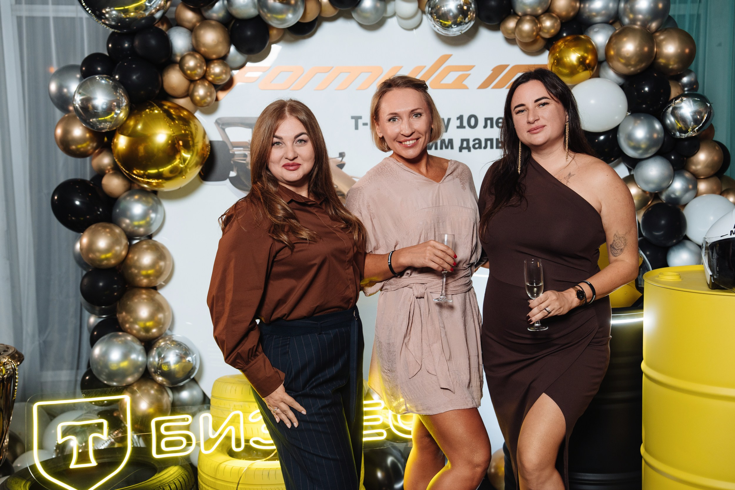 Summer corporate. Рекламный фотограф Москва — рекламная и бренд-съёмка | Polyakov