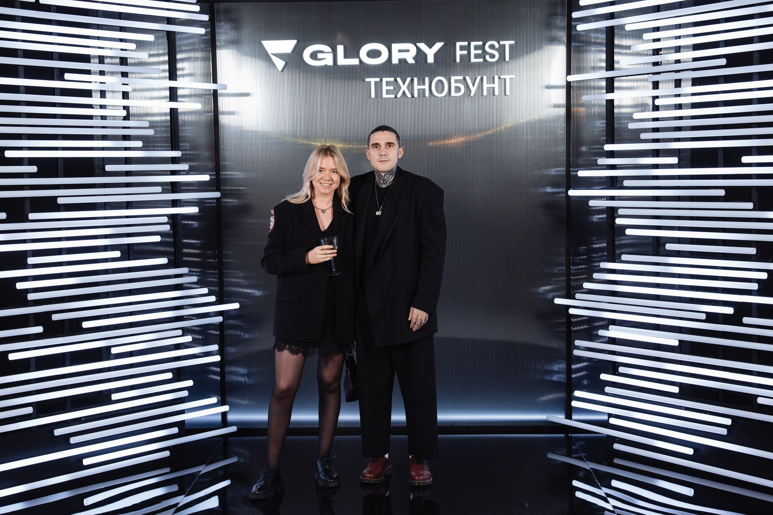 Glory 2025. Рекламный фотограф Москва — рекламная и бренд-съёмка | Polyakov