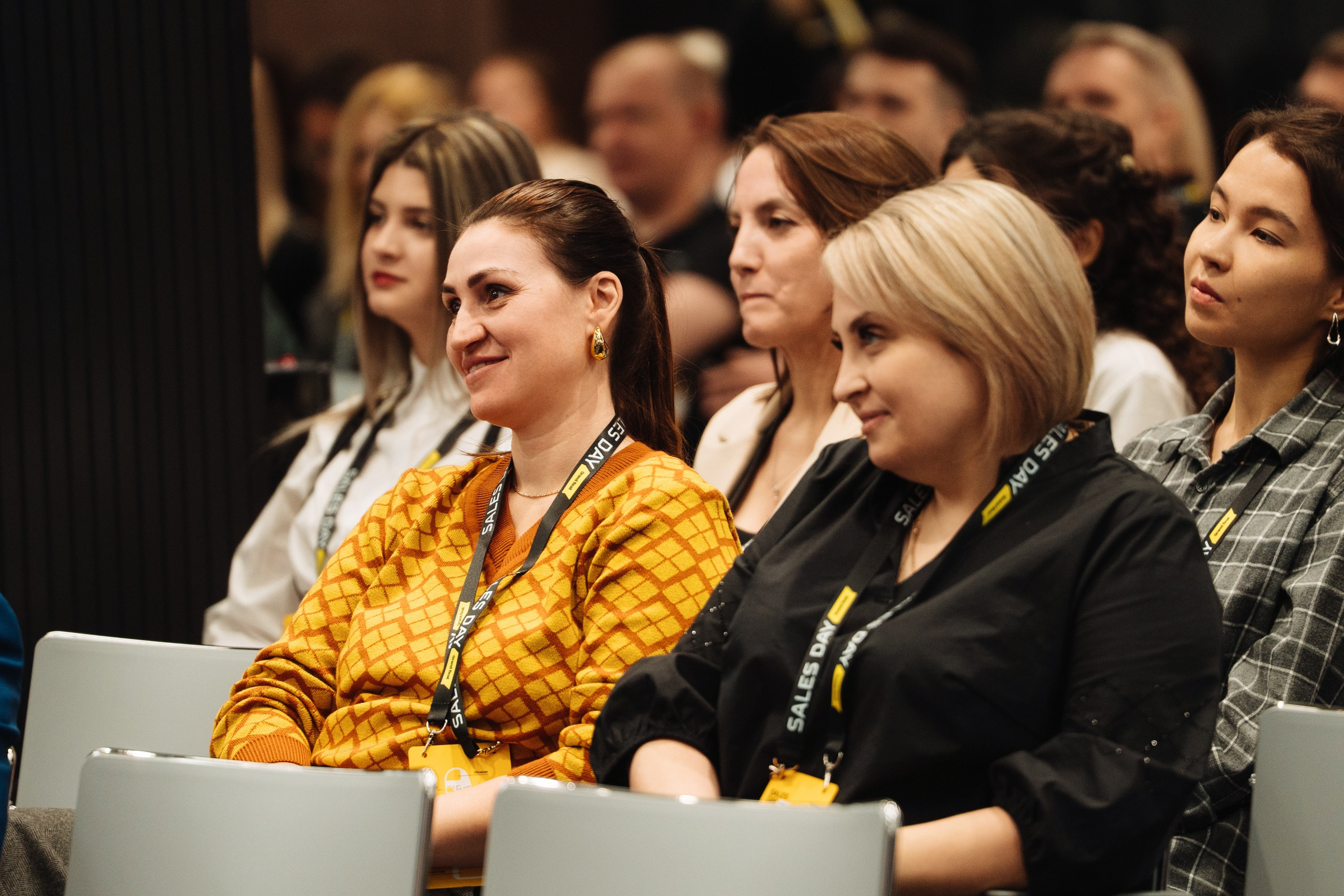 Sales day grand final. Рекламный фотограф Москва — рекламная и бренд-съёмка | Polyakov