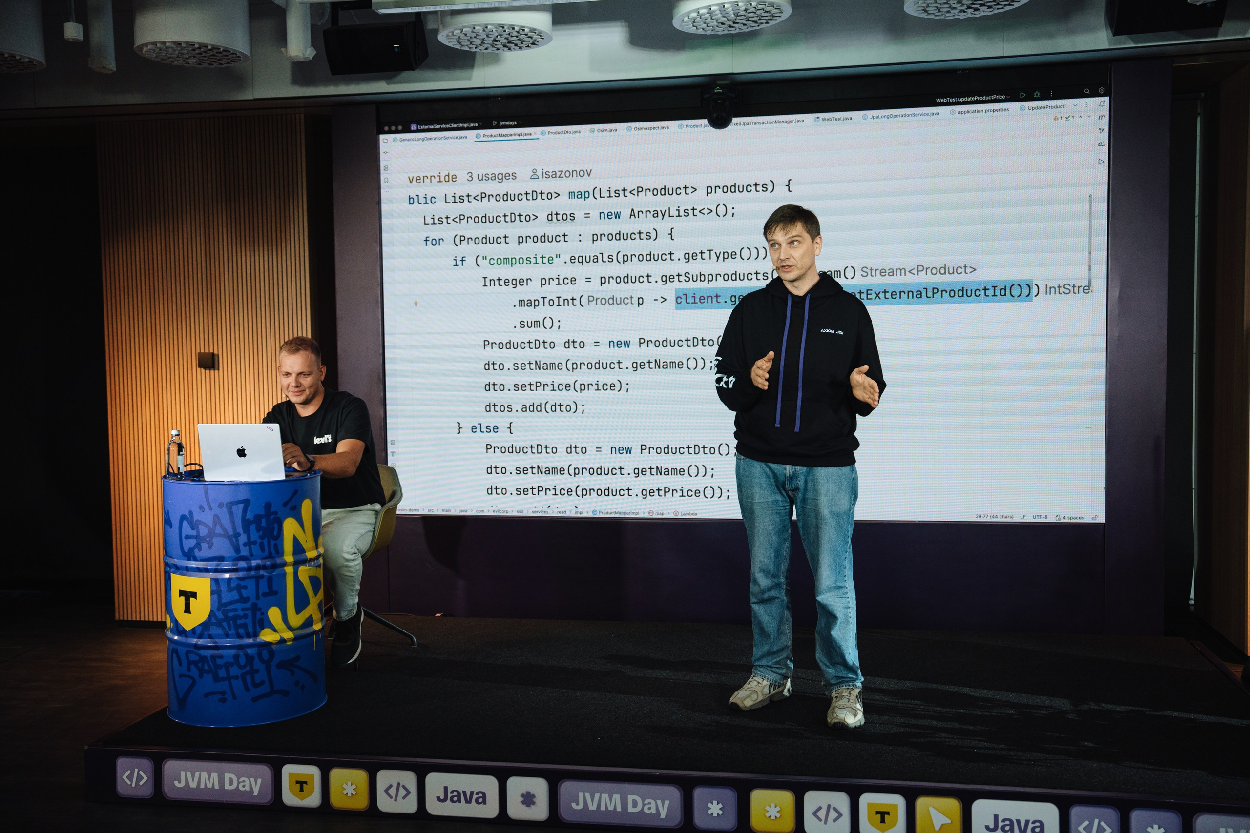 JVM Day 2025. Рекламный фотограф Москва — рекламная и бренд-съёмка | Polyakov