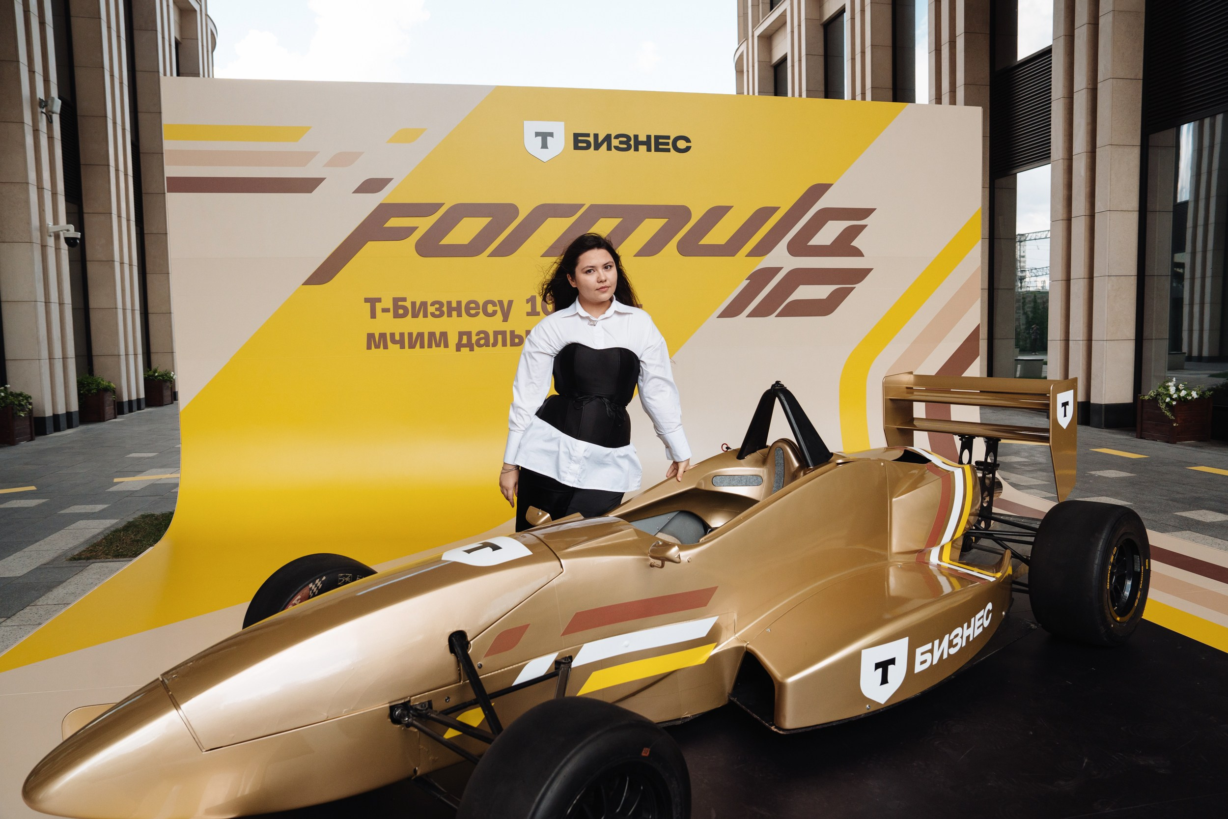 Formula 10. Рекламный фотограф Москва — рекламная и бренд-съёмка | Polyakov