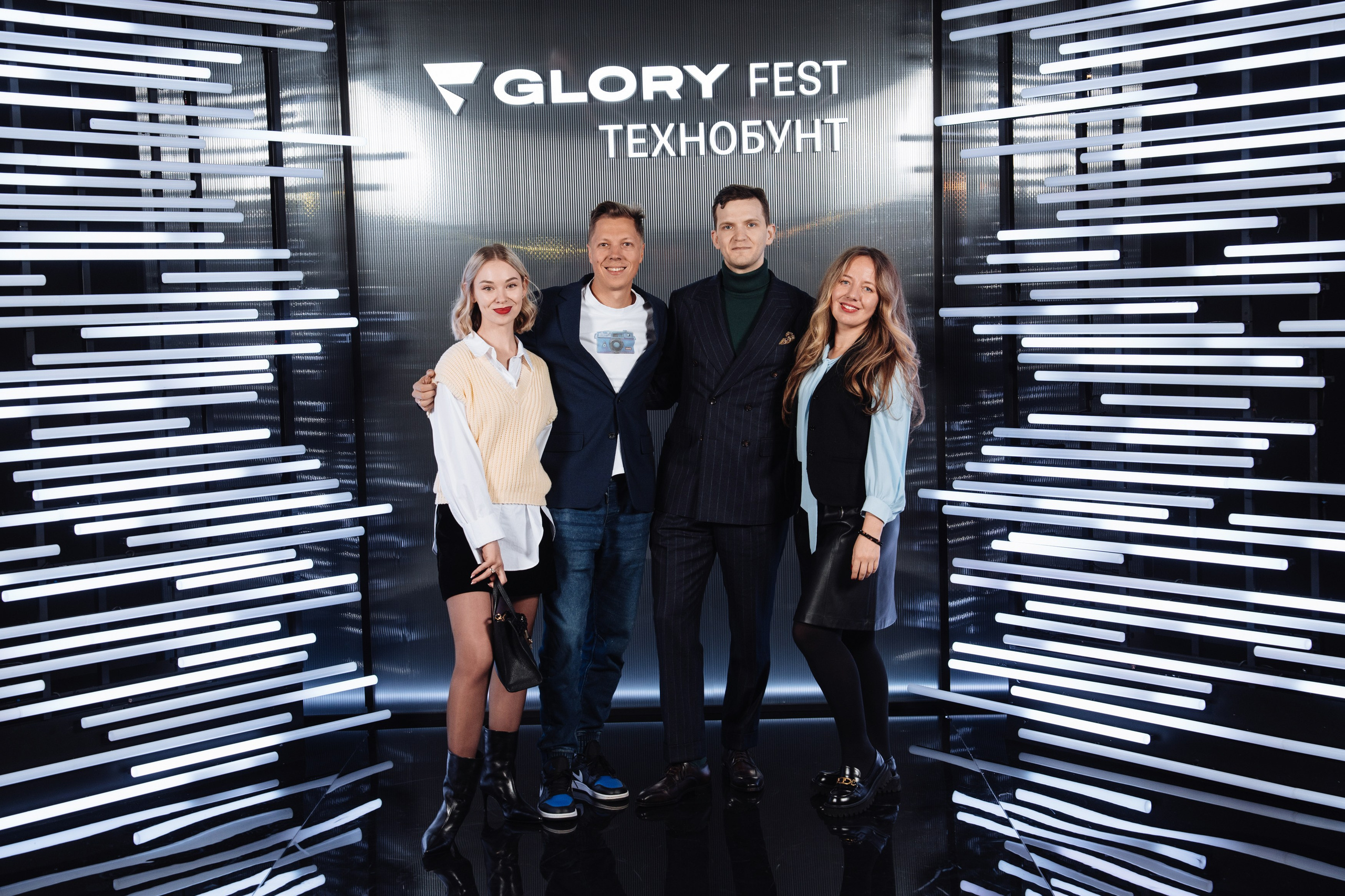 Glory 2025. Рекламный фотограф Москва — рекламная и бренд-съёмка | Polyakov