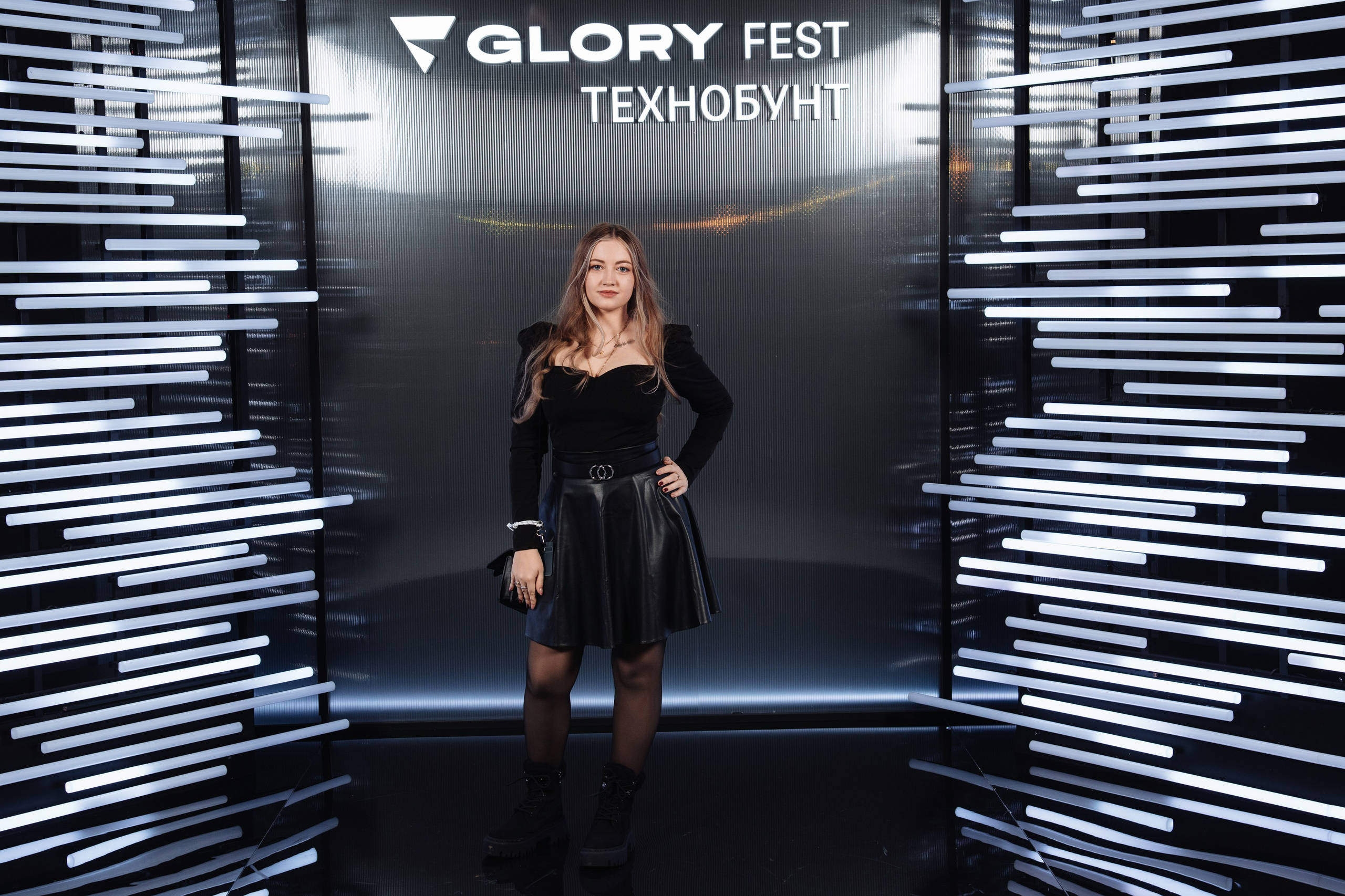 Glory 2025. Рекламный фотограф Москва — рекламная и бренд-съёмка | Polyakov