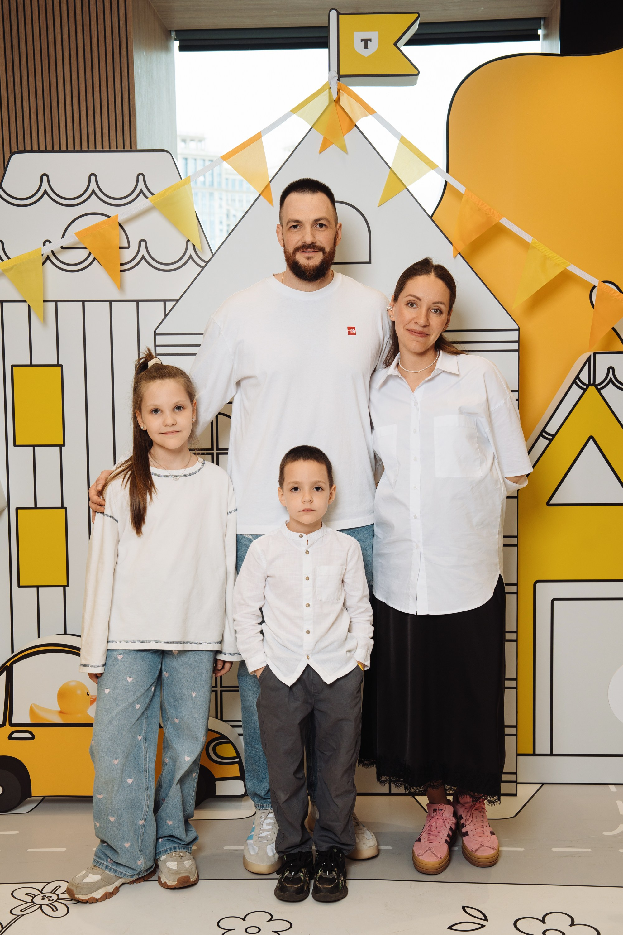 Kids Day 2026. Рекламный фотограф Москва — рекламная и бренд-съёмка | Polyakov