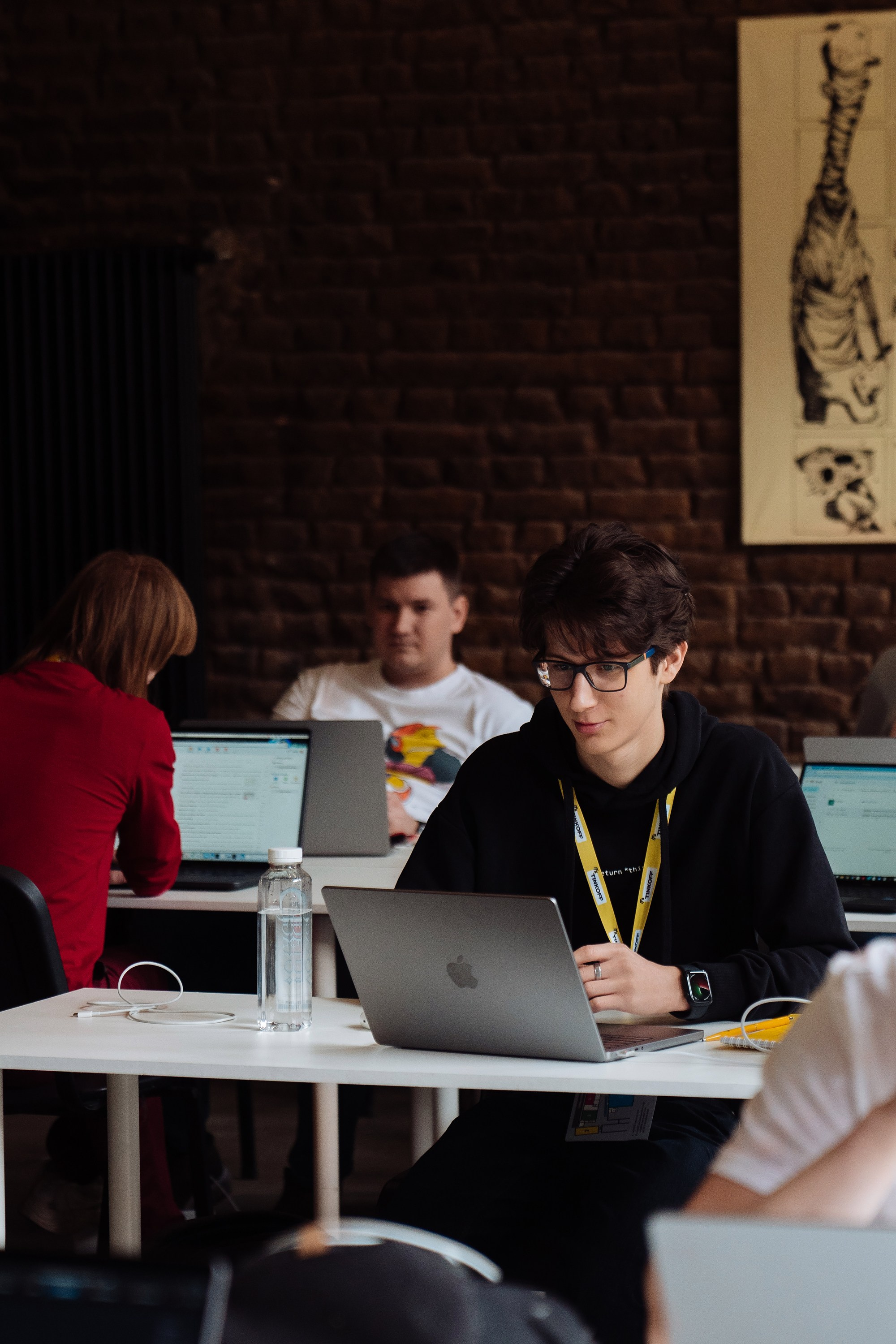 Tinkoff Solution Club. Рекламный фотограф Москва — рекламная и бренд-съёмка | Polyakov