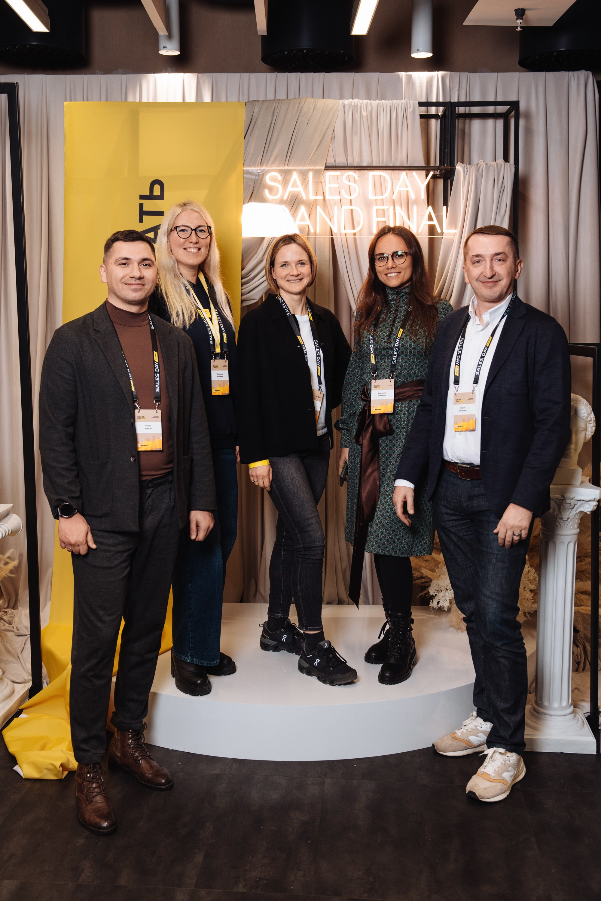 Sales day grand final. Рекламный фотограф Москва — рекламная и бренд-съёмка | Polyakov